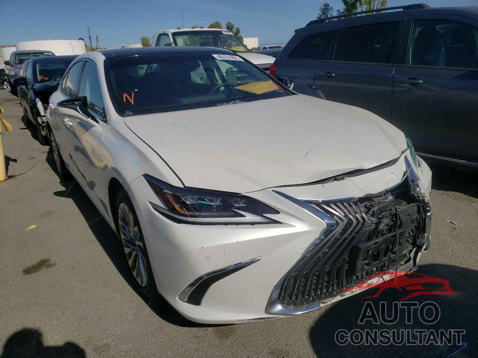 LEXUS ES350 2019 - 58ABZ1B15KU022635