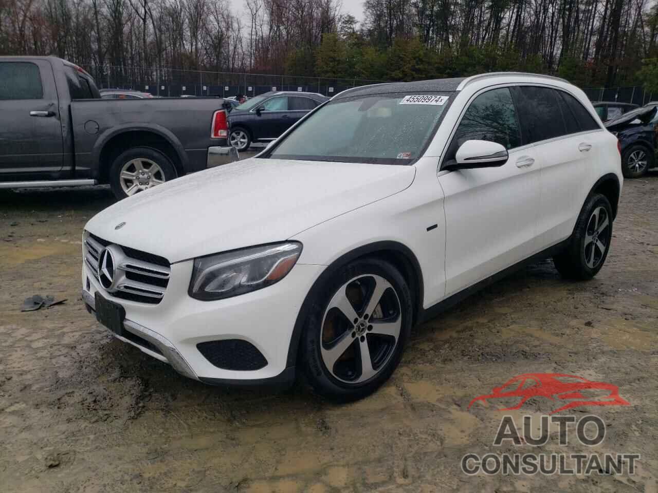 MERCEDES-BENZ GLC-CLASS 2019 - WDC0G5EB7KF559591