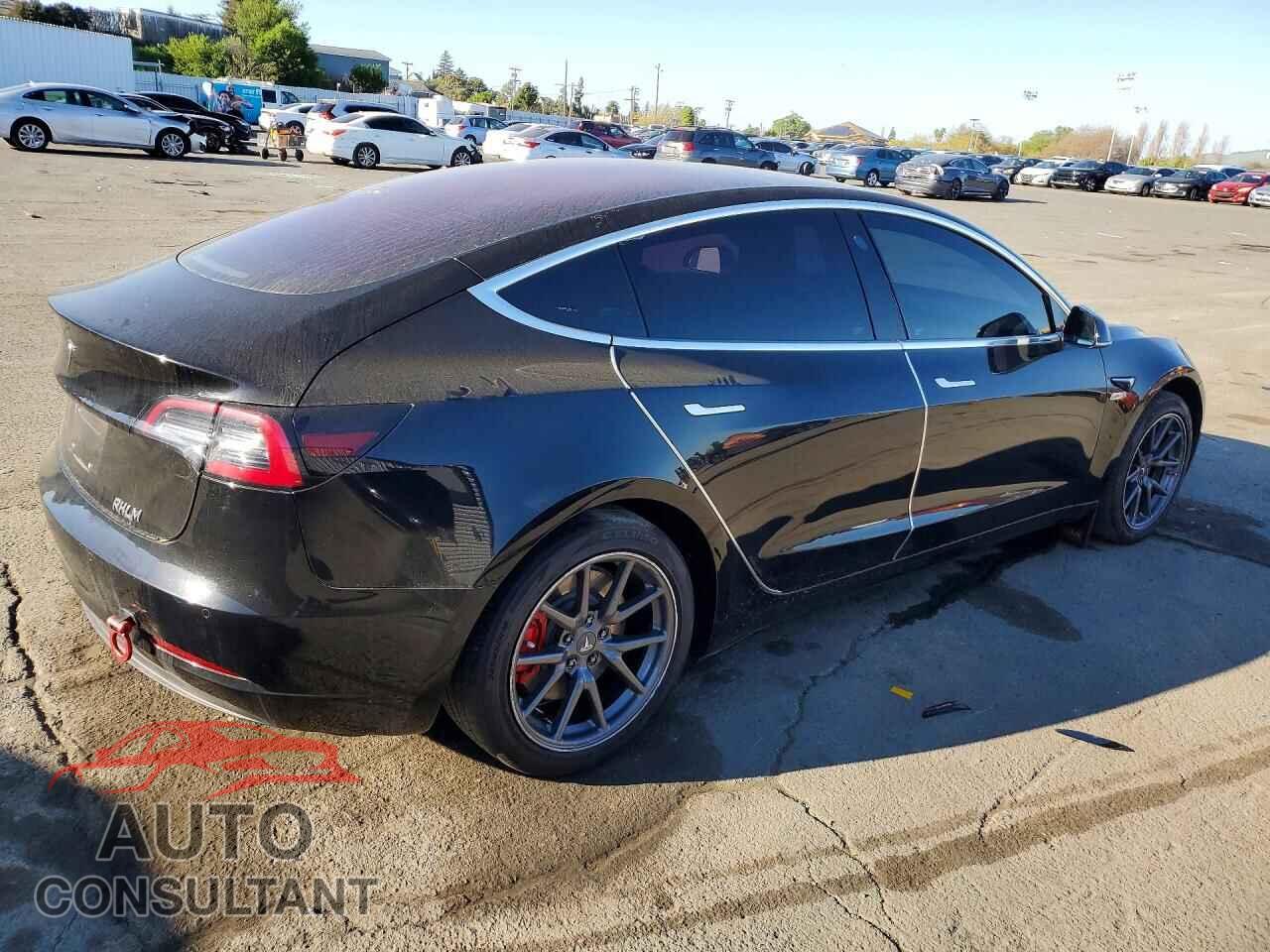TESLA MODEL 3 2018 - 5YJ3E1EA9JF025441