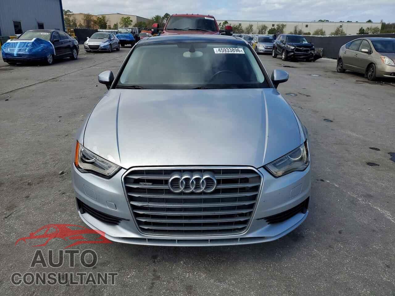 AUDI A3 2015 - WAUBFGFF0F1128024