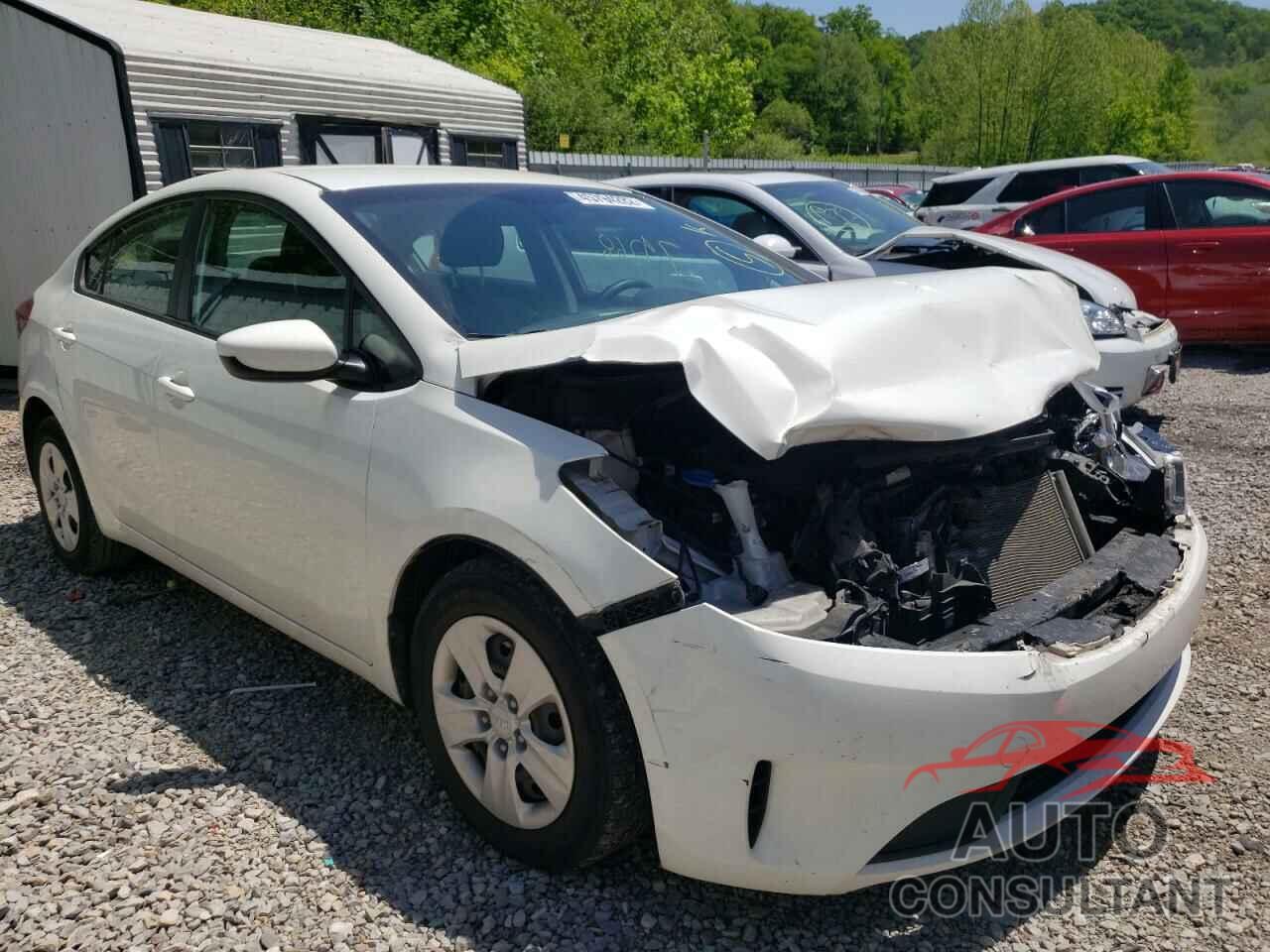 KIA FORTE 2017 - 3KPFK4A77HE064868