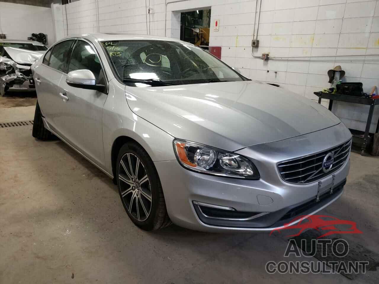 VOLVO S60 2017 - LYV402TK1HB149980