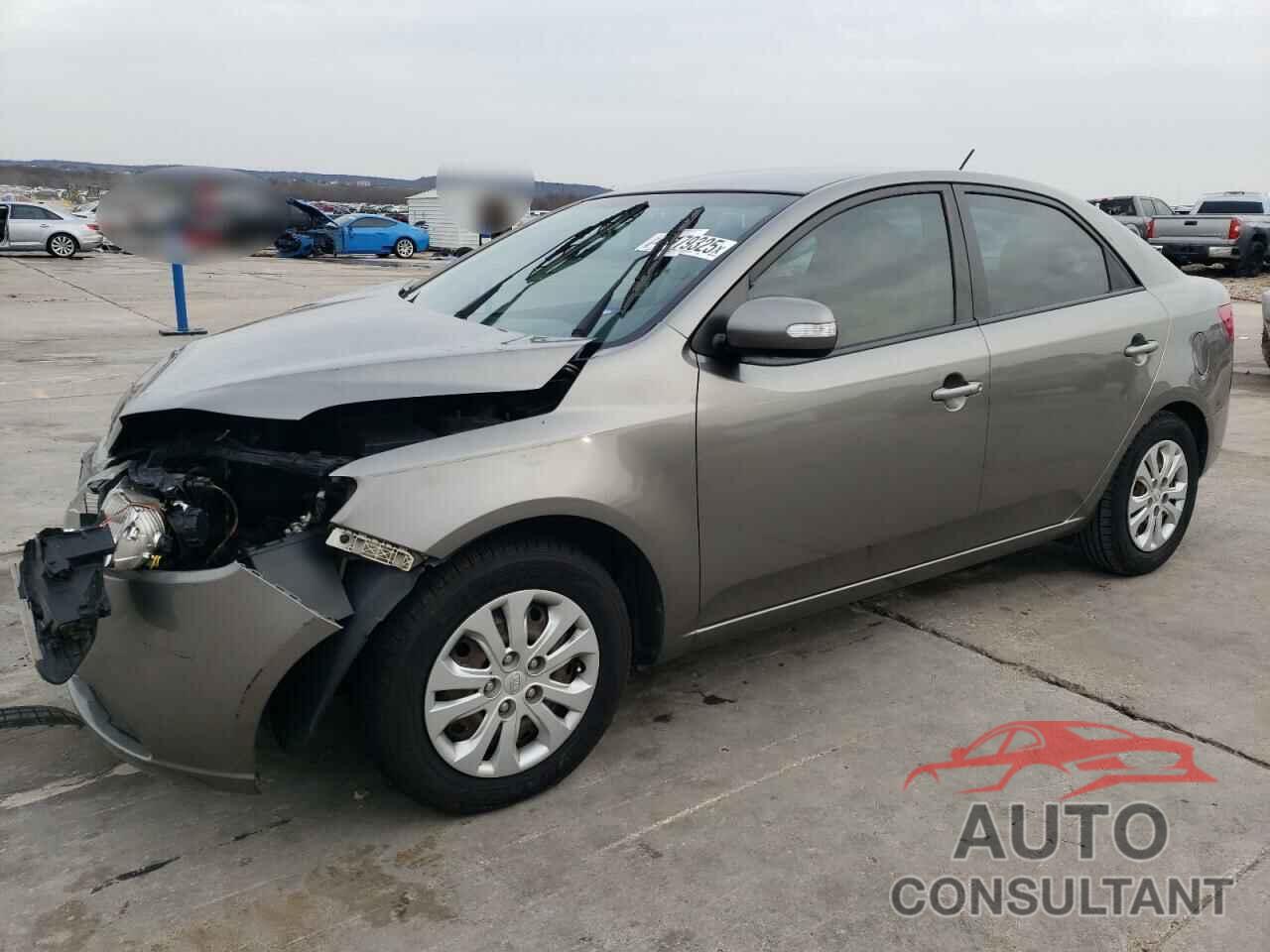 KIA FORTE 2010 - KNAFU4A28A5849154