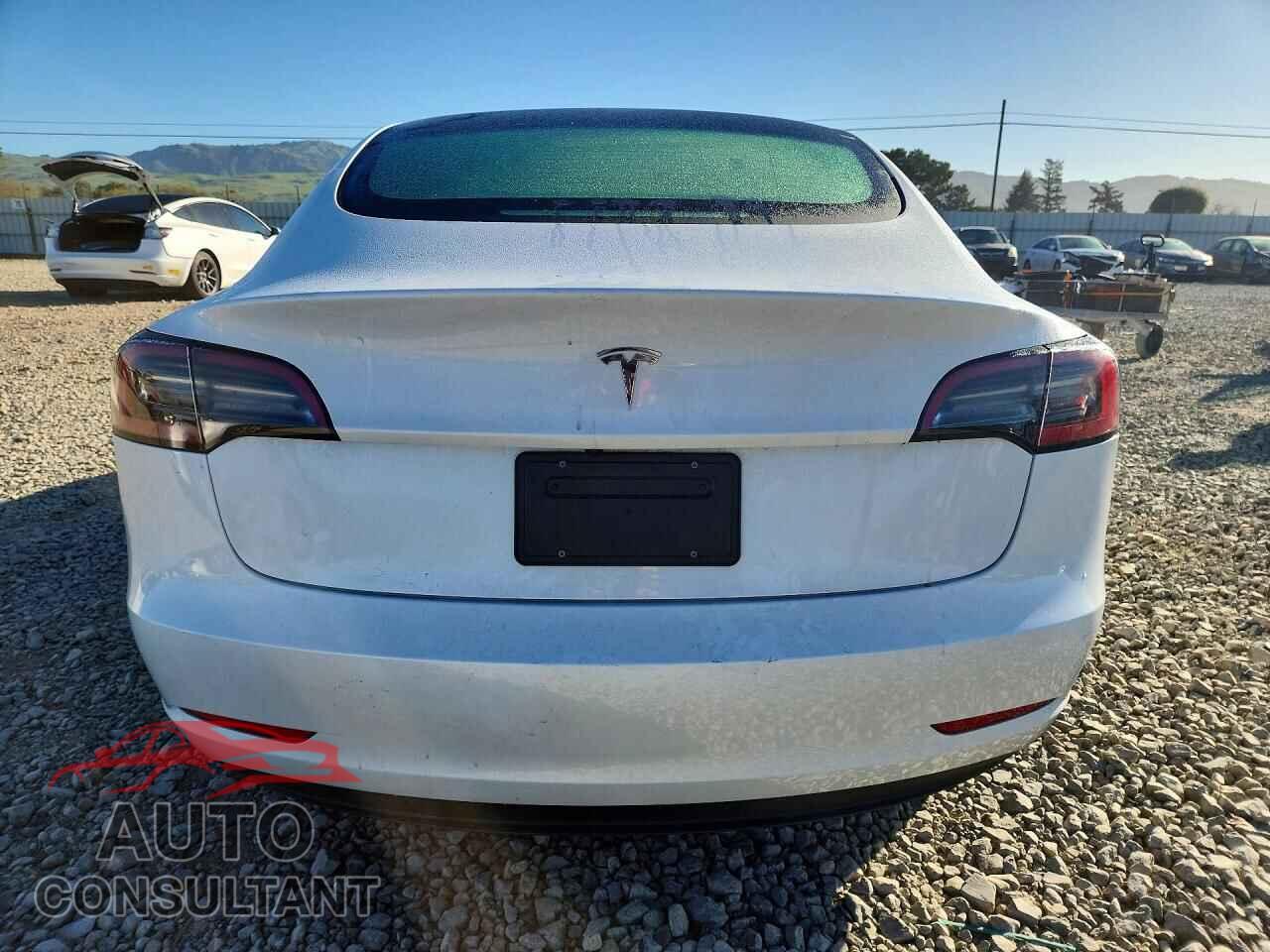 TESLA MODEL 3 2023 - 5YJ3E1EA7PF581305