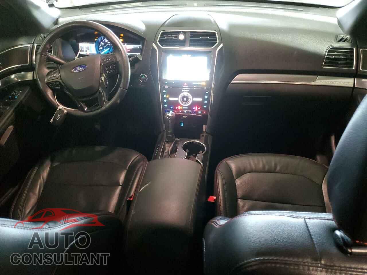 FORD EXPLORER 2018 - 1FM5K8GT7JGB51209