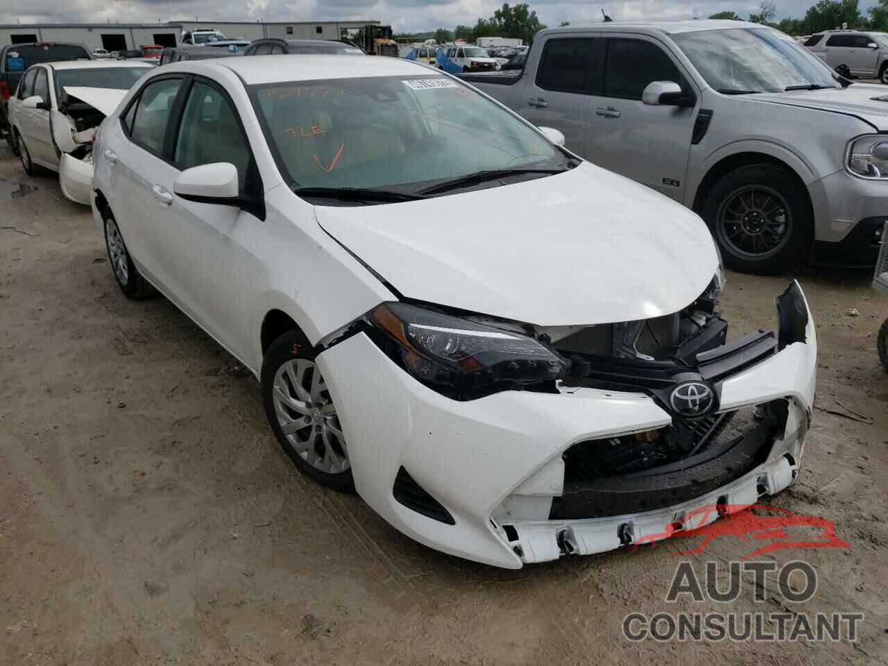 TOYOTA COROLLA 2019 - 2T1BURHE2KC159774