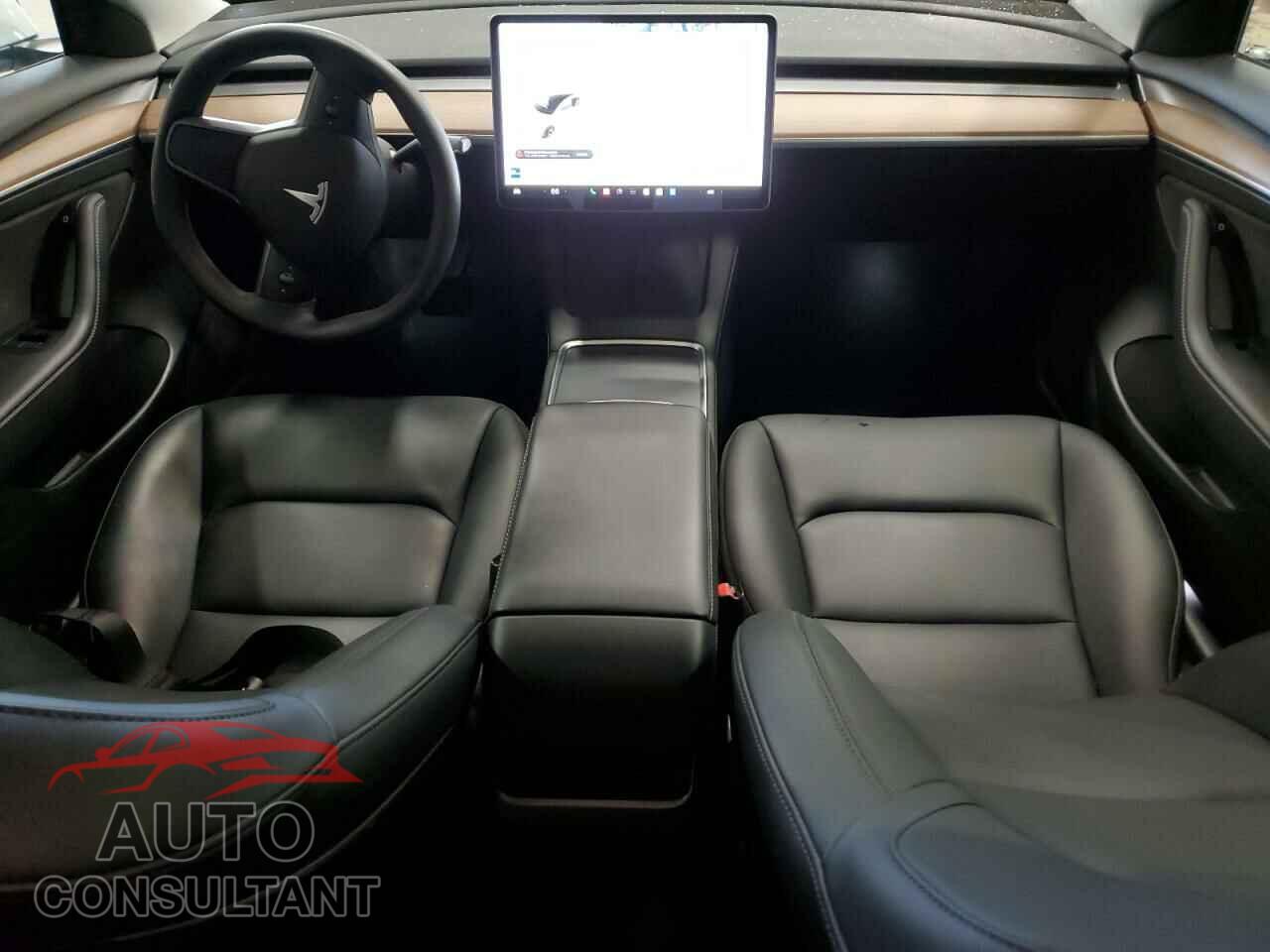 TESLA MODEL 3 2021 - 5YJ3E1EB3MF988283
