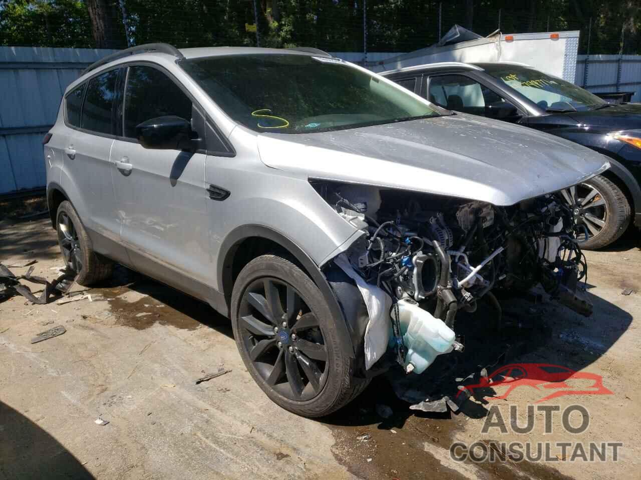 FORD ESCAPE 2019 - 1FMCU0GD8KUA88247