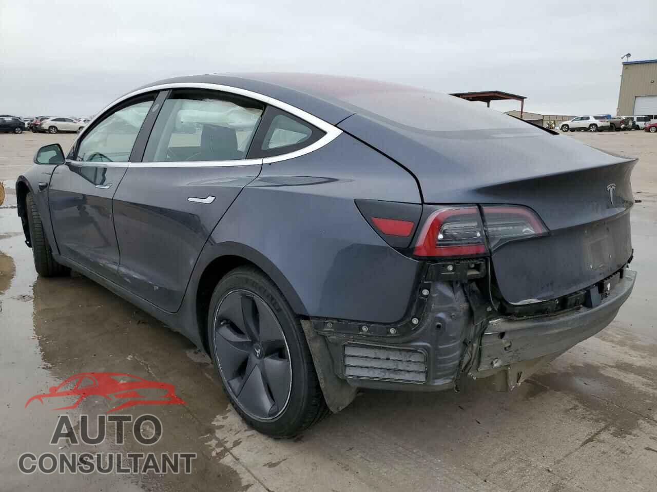 TESLA MODEL 3 2018 - 5YJ3E1EA3JF008568