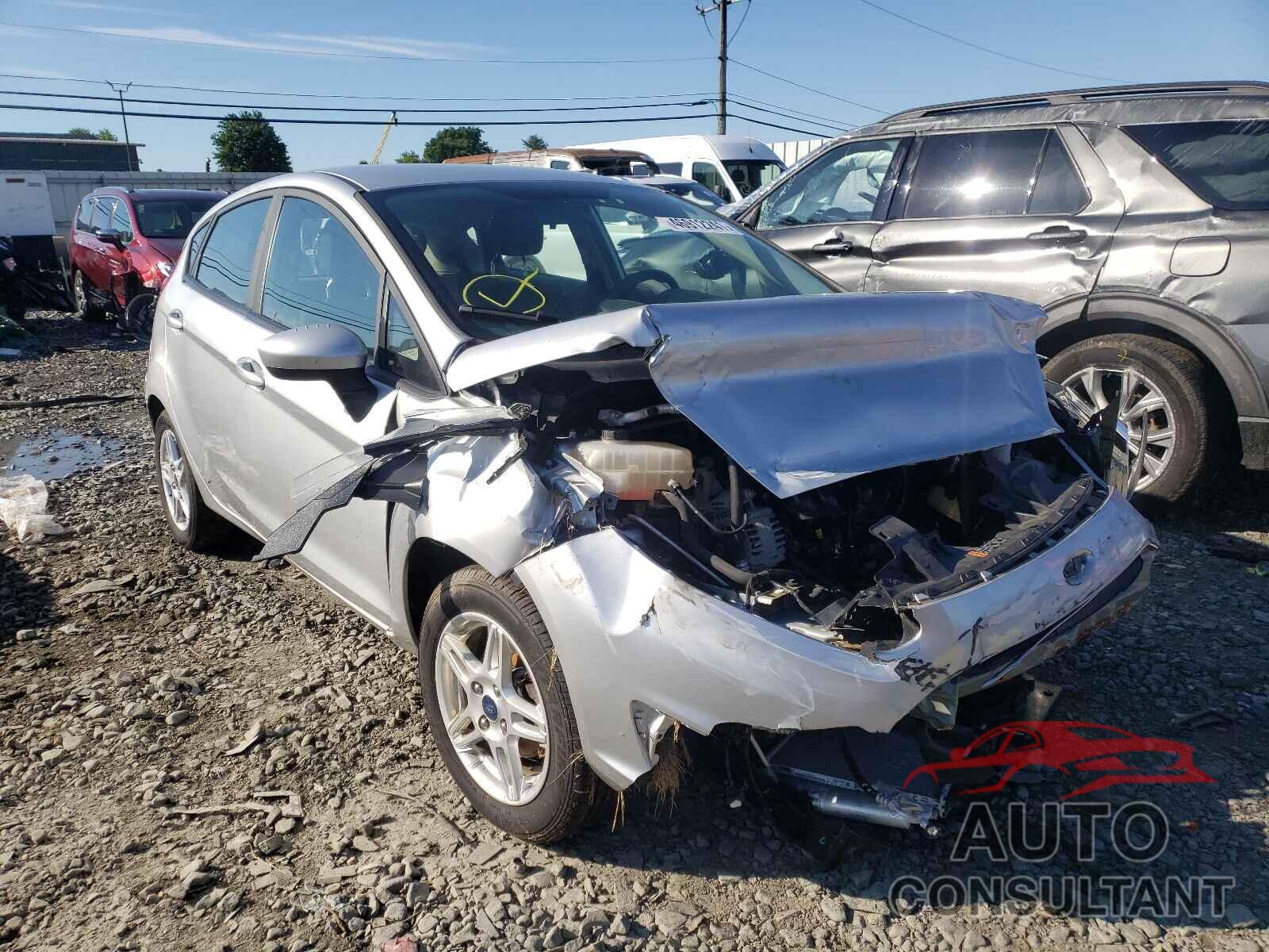 FORD FIESTA 2017 - 3FADP4EJ5HM149556
