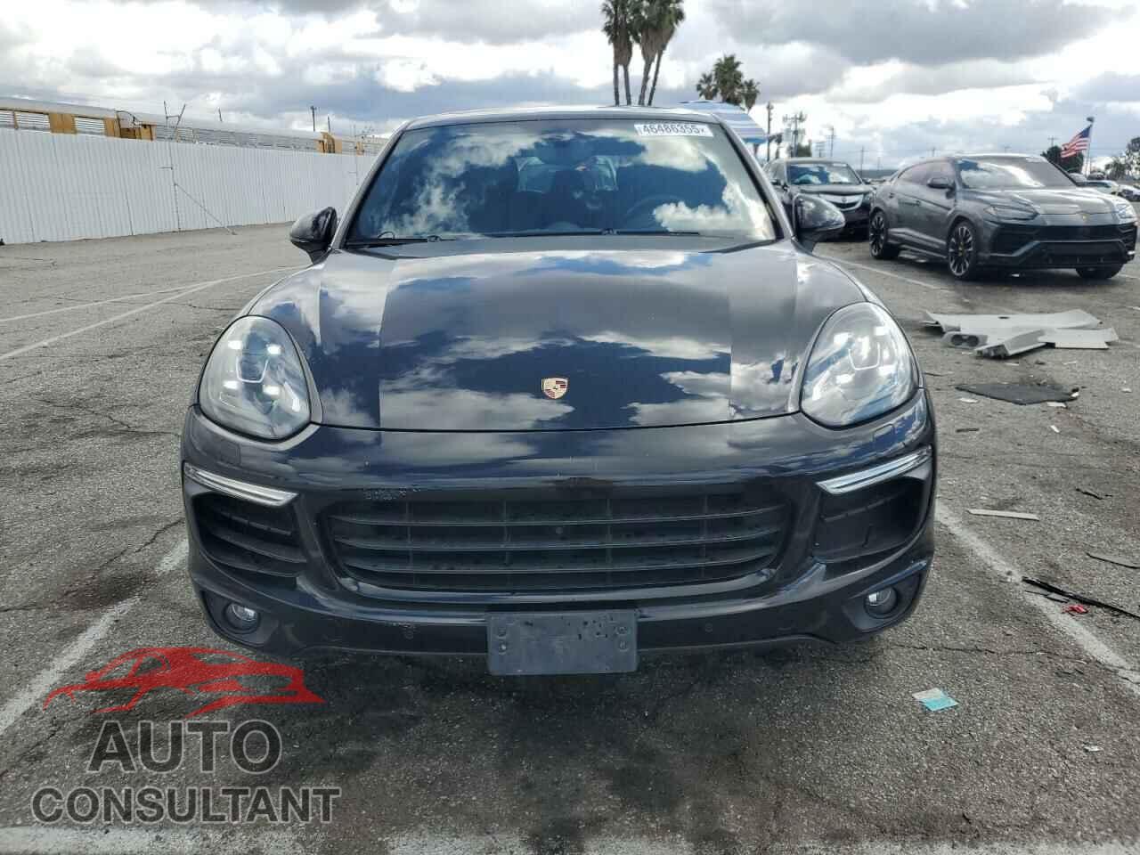 PORSCHE CAYENNE 2017 - WP1AE2A26HLA74128