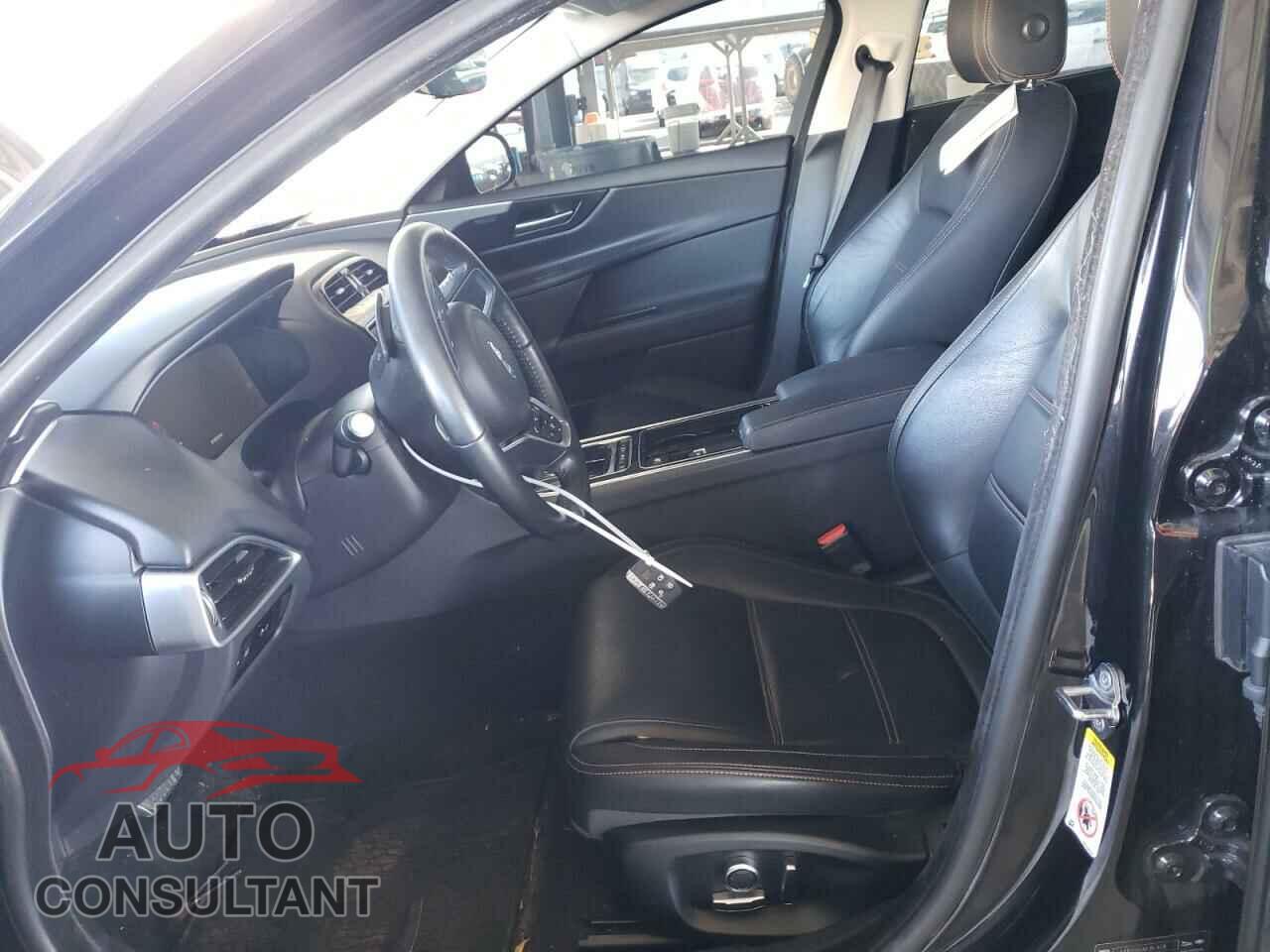 JAGUAR XE 2019 - SAJAE4FX7KCP50841