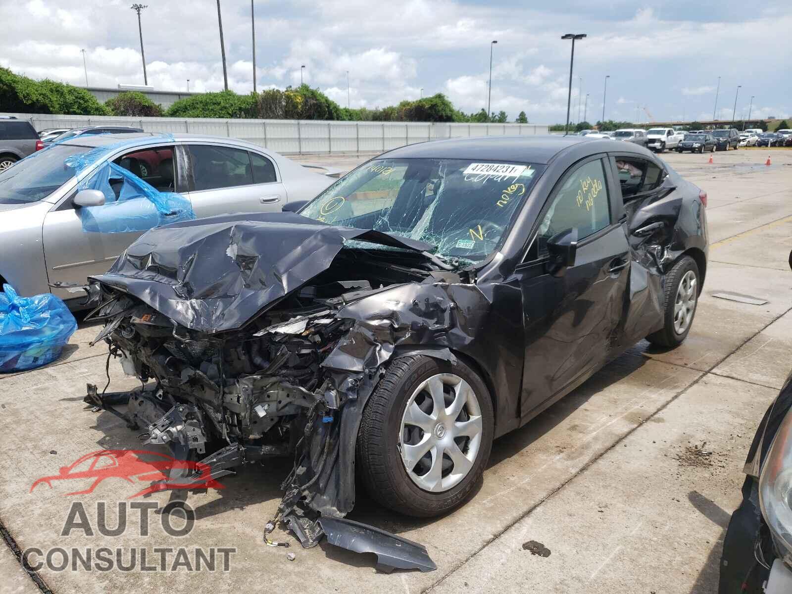 MAZDA 3 2017 - 3MZBN1U71HM140121