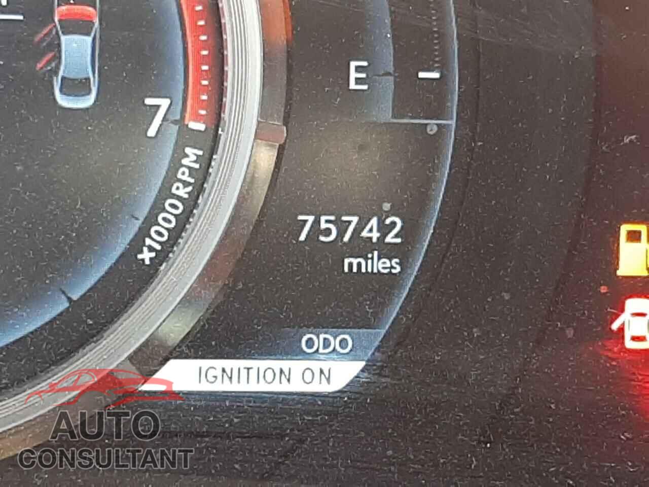 LEXUS IS 2017 - JTHBA1D29H5045524