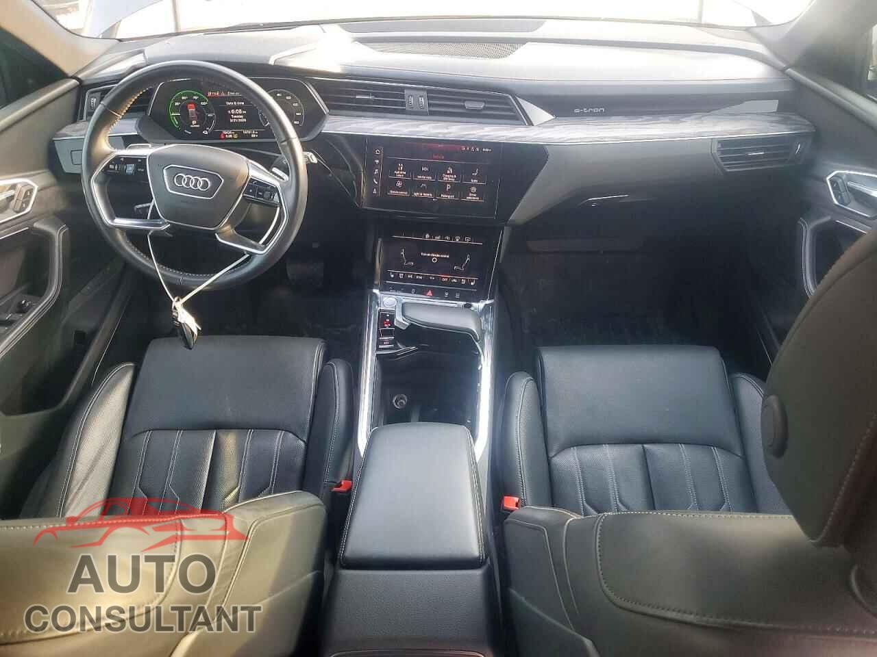 AUDI E-TRON 2019 - WA1VAAGE2KB005762