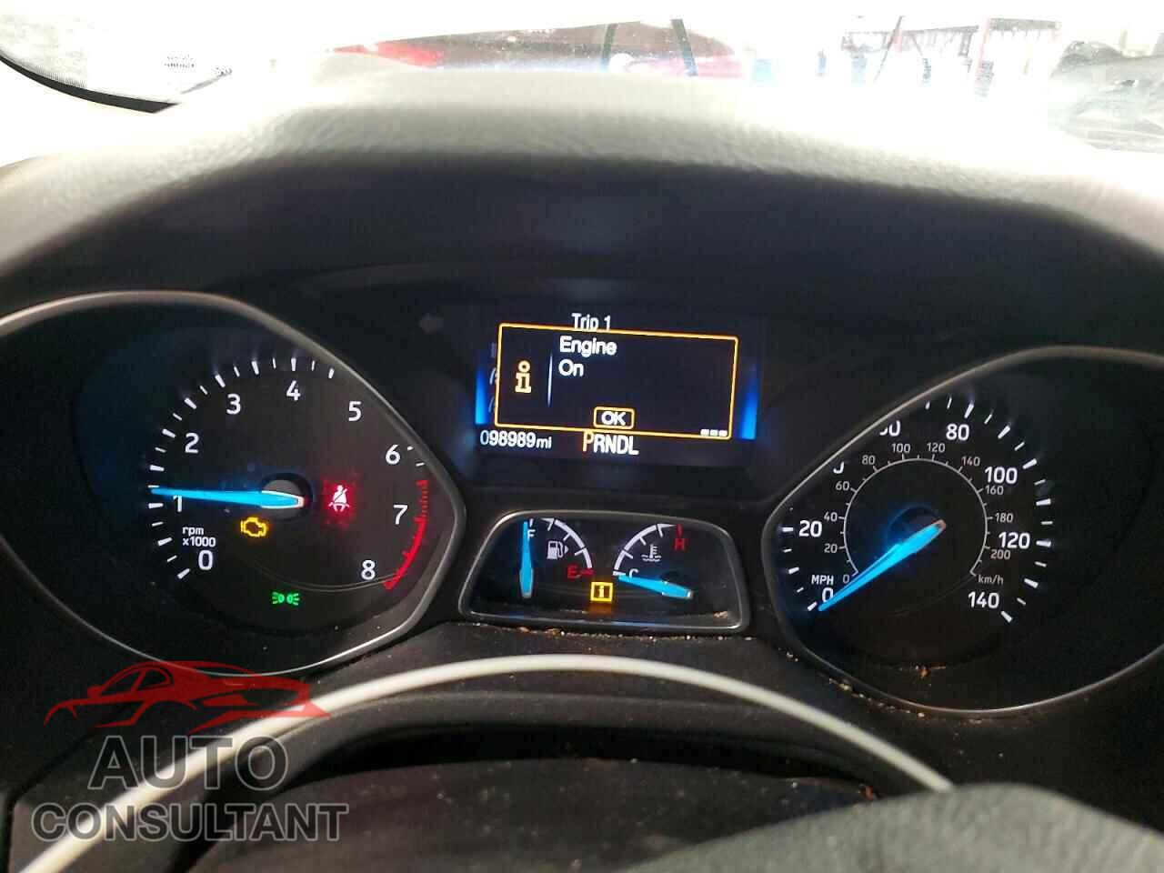 FORD FOCUS 2017 - 1FADP3E23HL210973