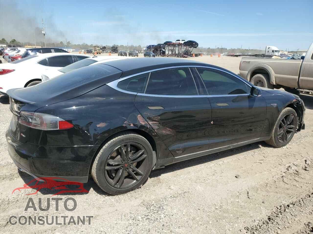 TESLA MODEL S 2013 - 5YJSA1CN0DFP27973
