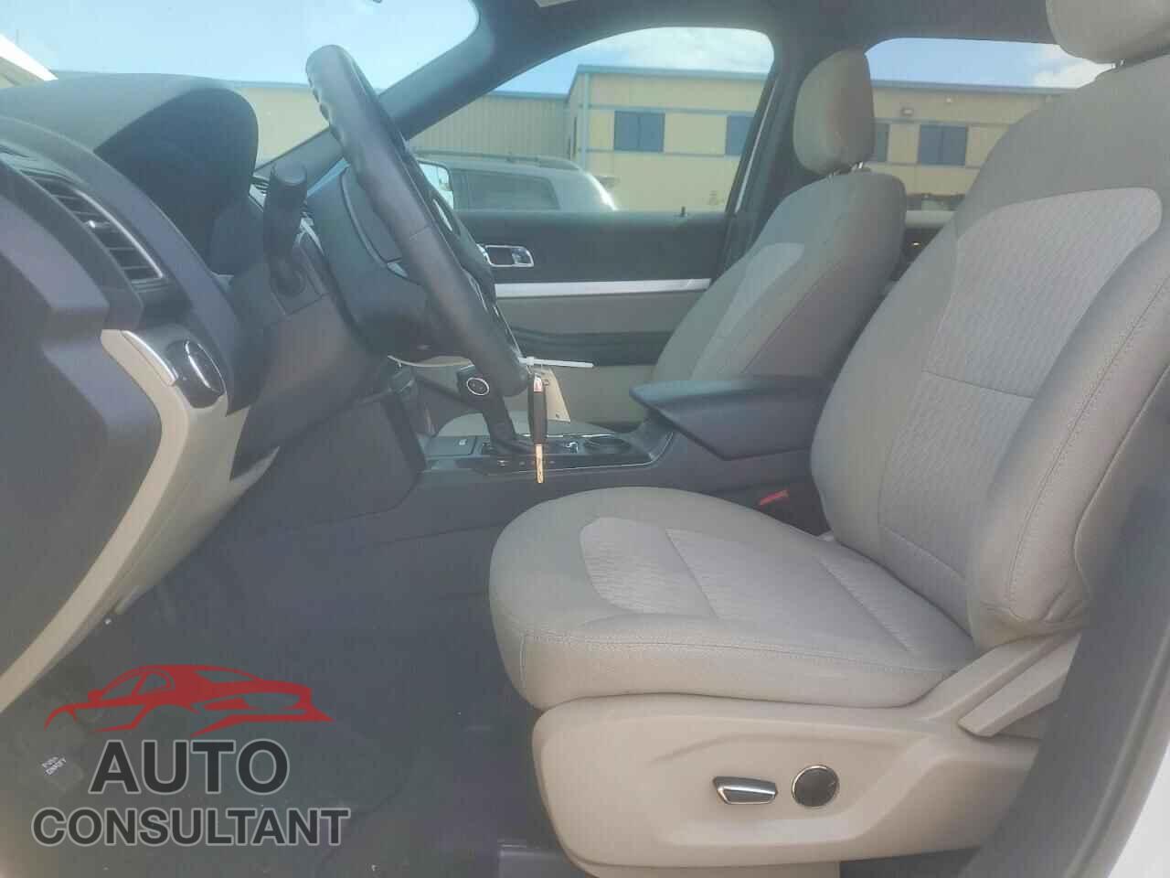FORD EXPLORER 2018 - 1FM5K7B80JGB08070
