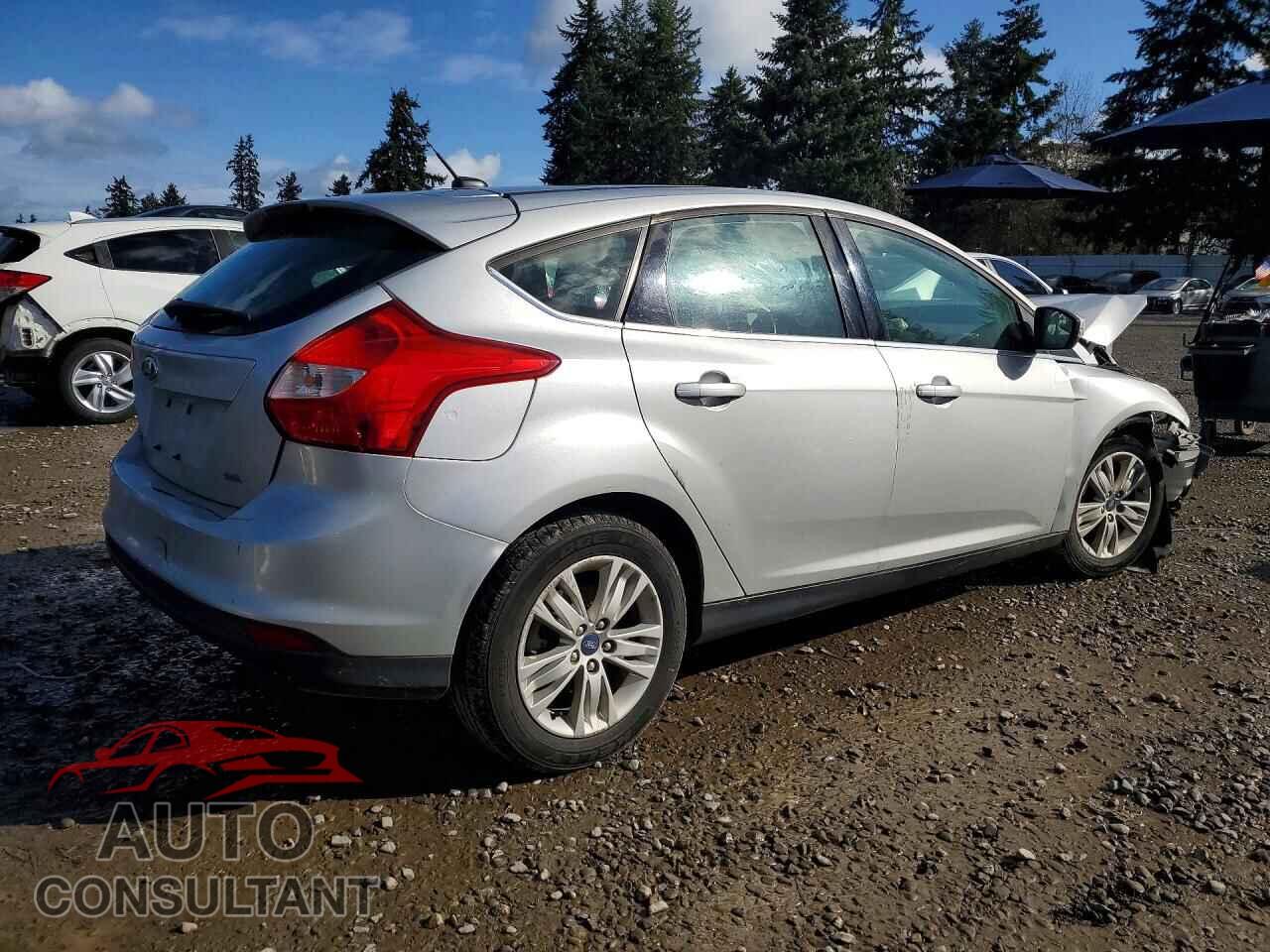 FORD FOCUS 2012 - 1FAHP3M24CL161908