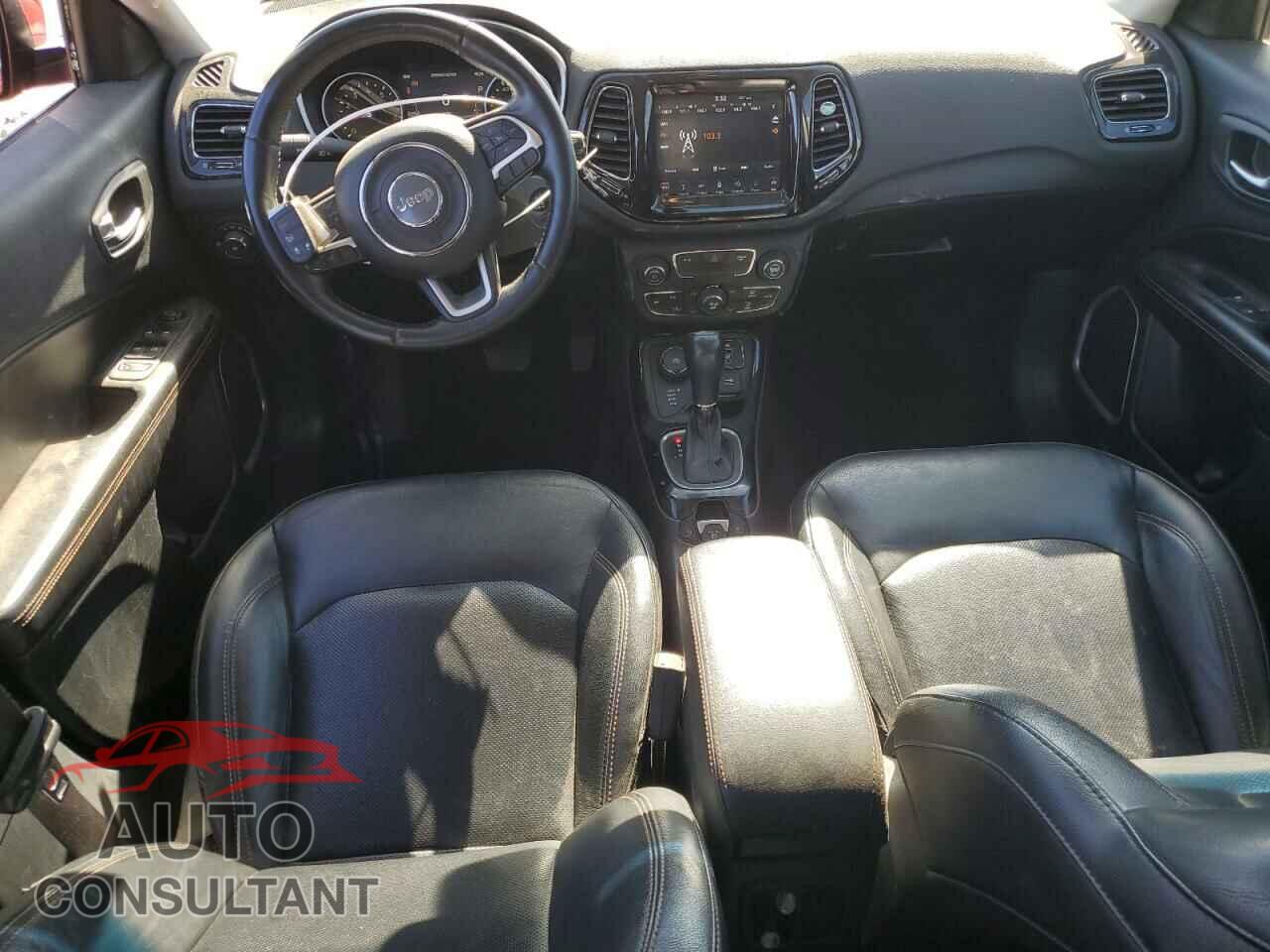 JEEP COMPASS 2018 - 3C4NJDCB2JT281133