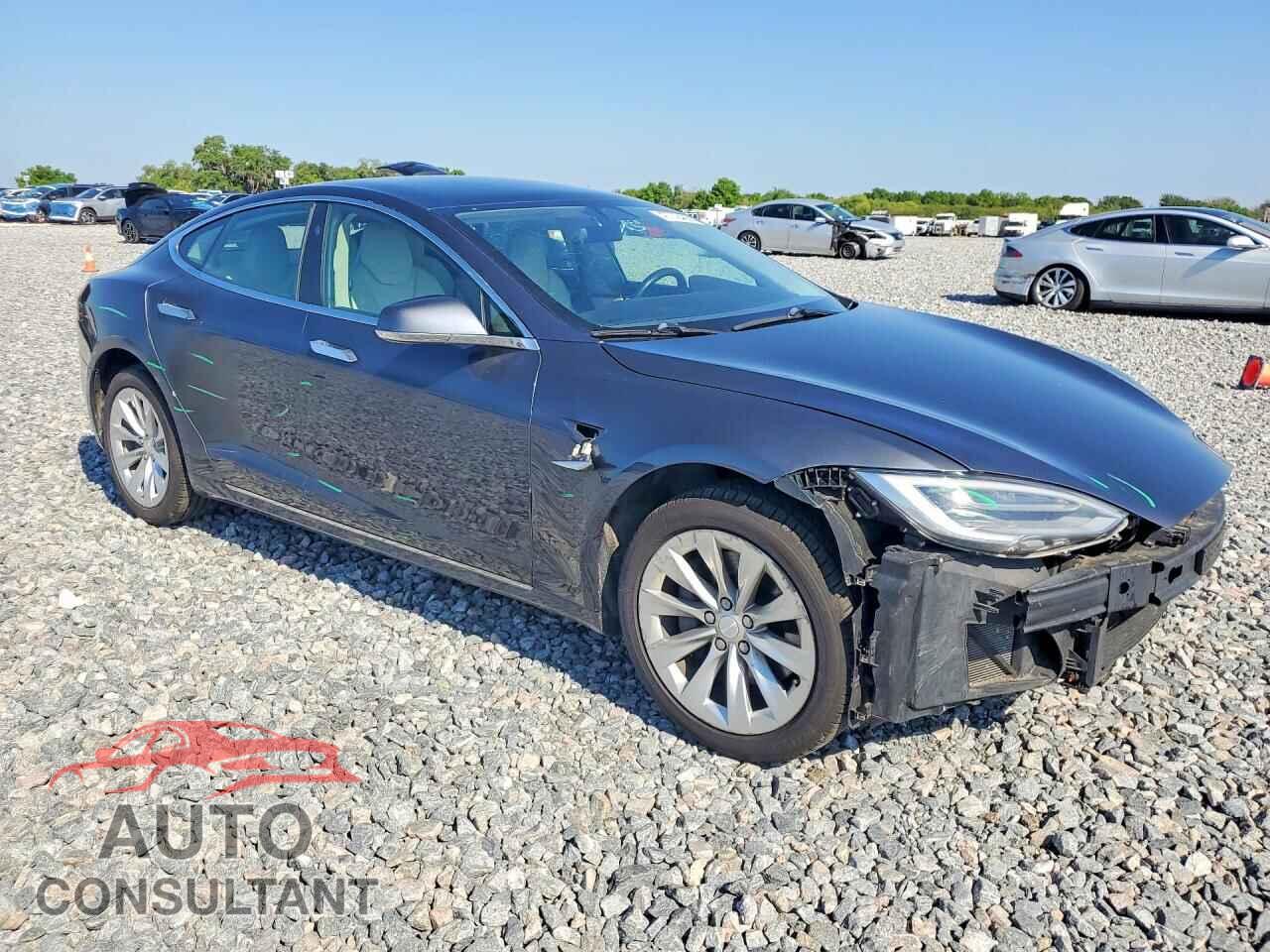 TESLA MODEL S 2018 - 5YJSA1E22JF268377