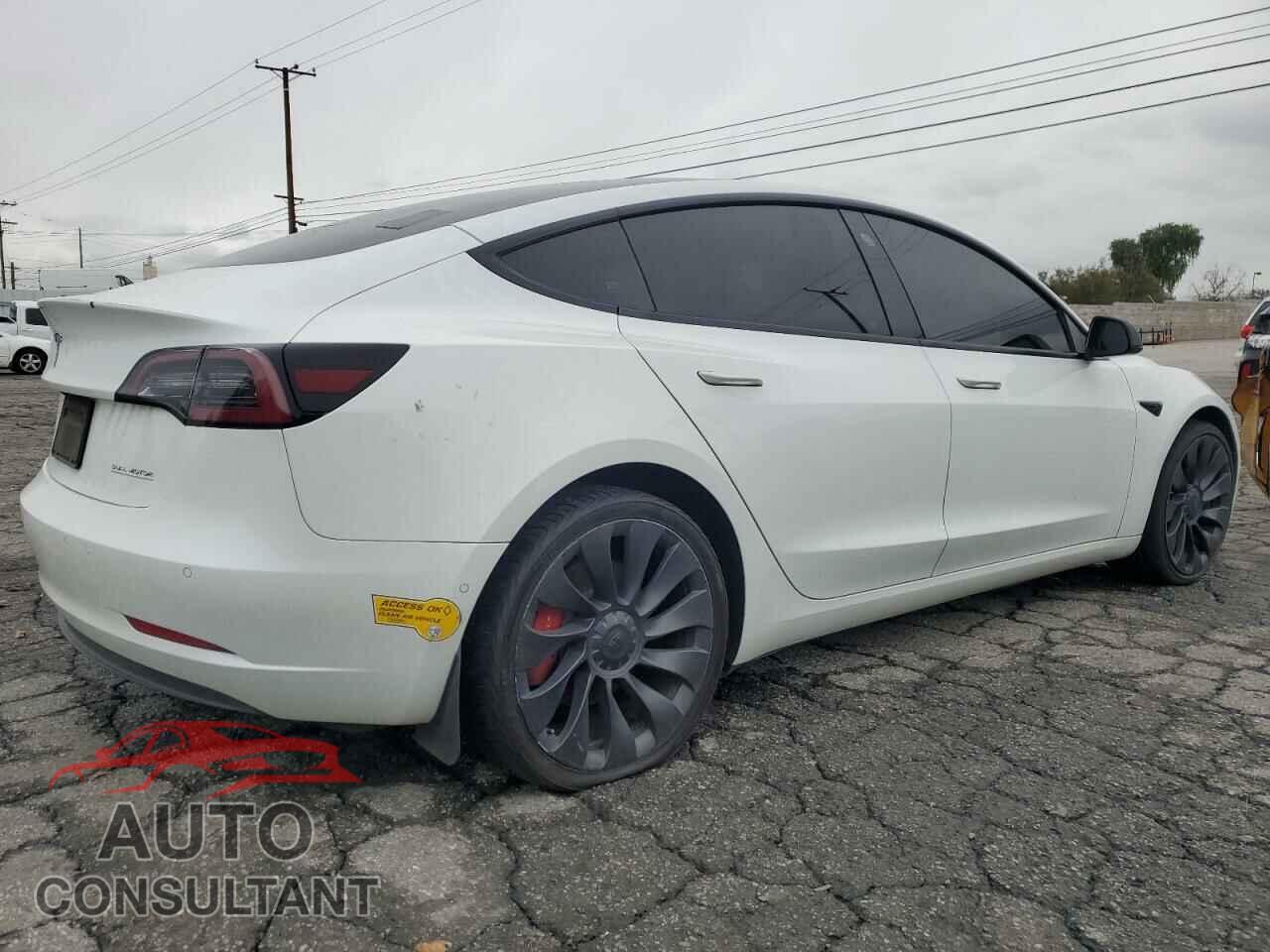 TESLA MODEL 3 2022 - 5YJ3E1EC3NF135795