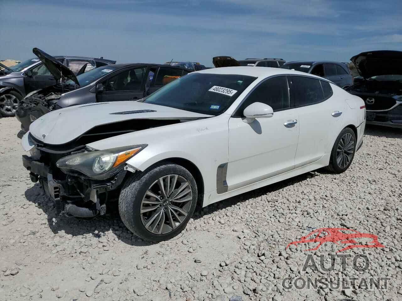 KIA STINGER 2019 - KNAE15LA6K6049544