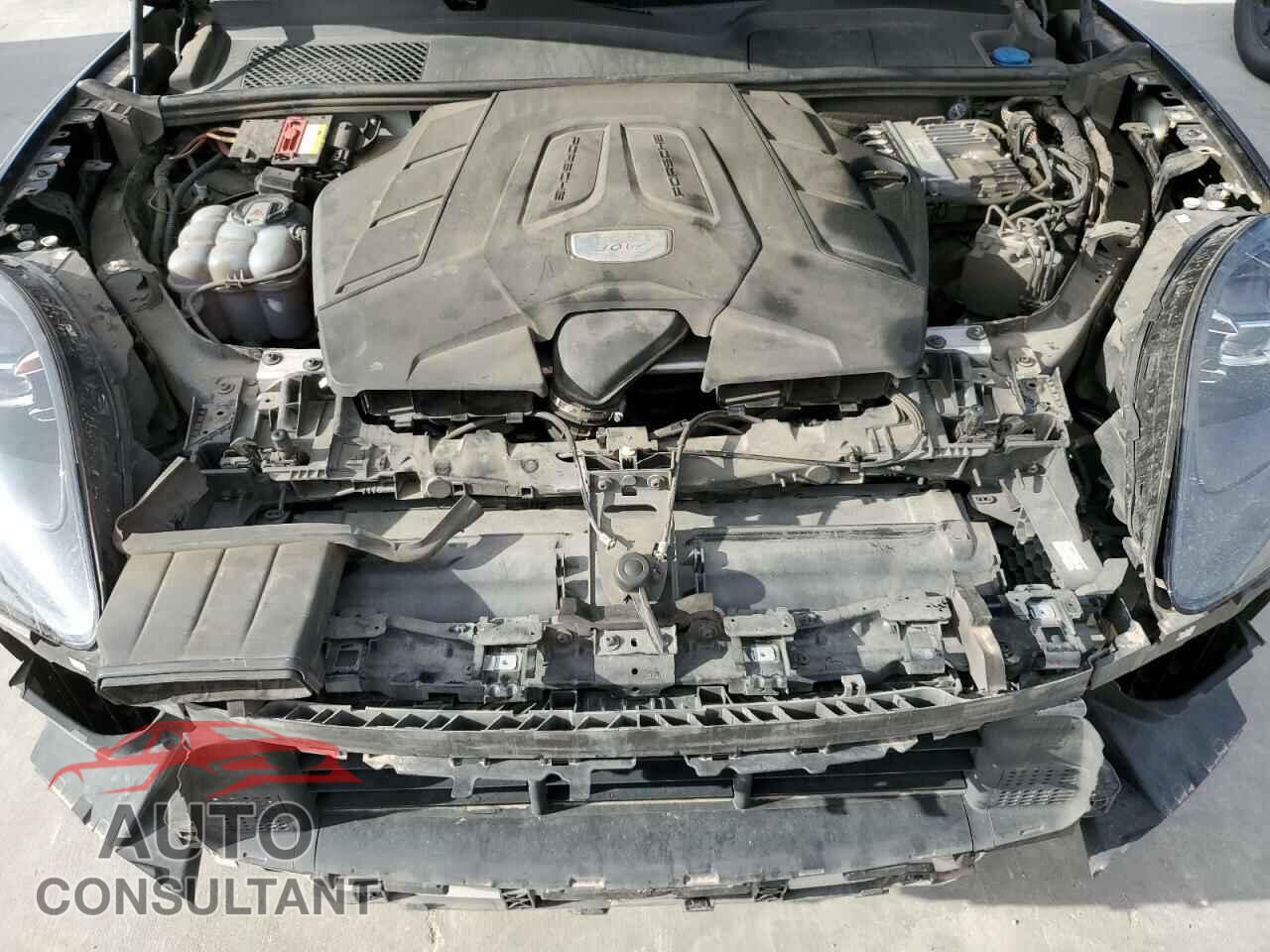 PORSCHE CAYENNE 2019 - WP1AA2AY1KDA13464