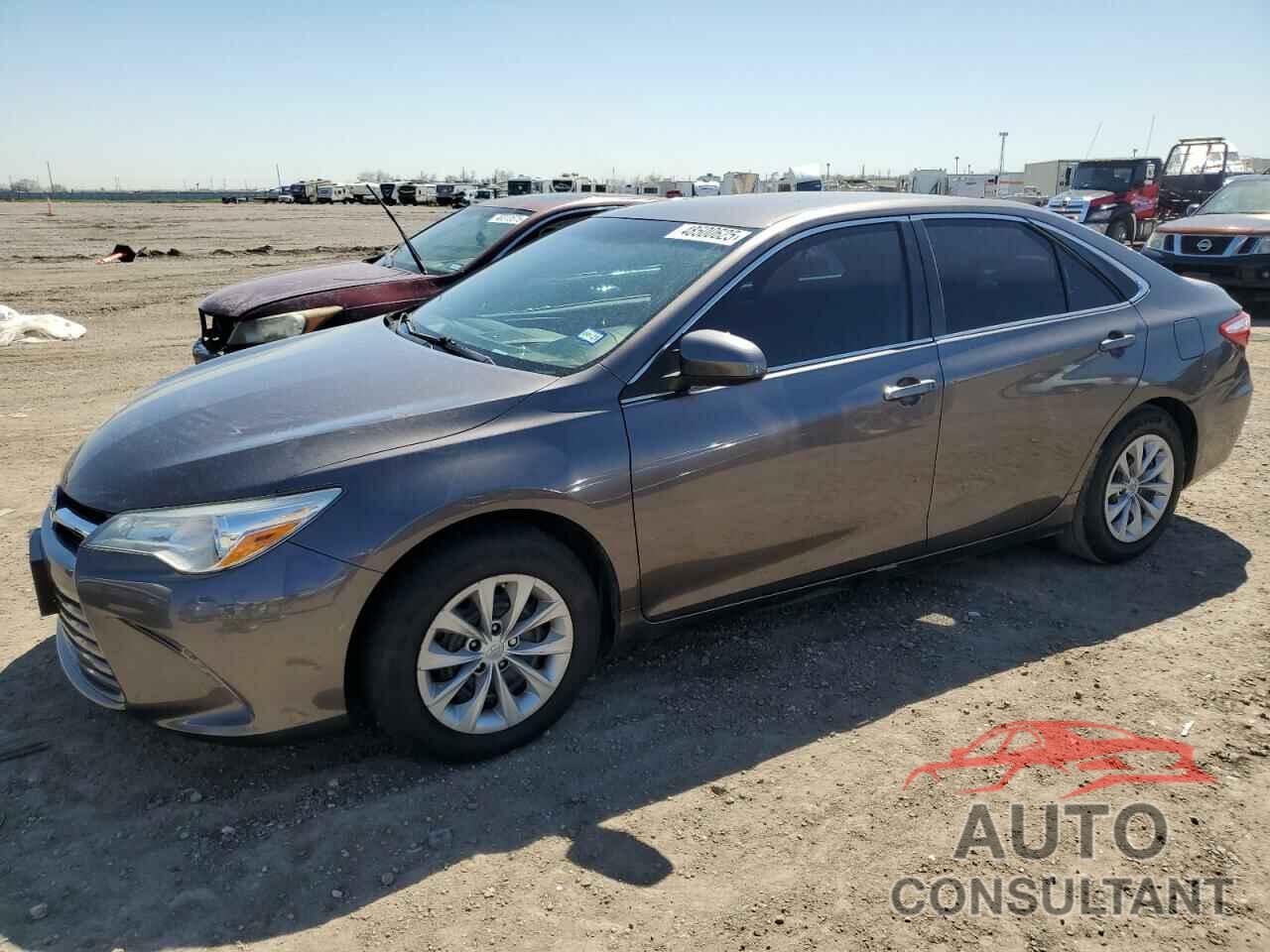 TOYOTA CAMRY 2015 - 4T4BF1FK7FR451340