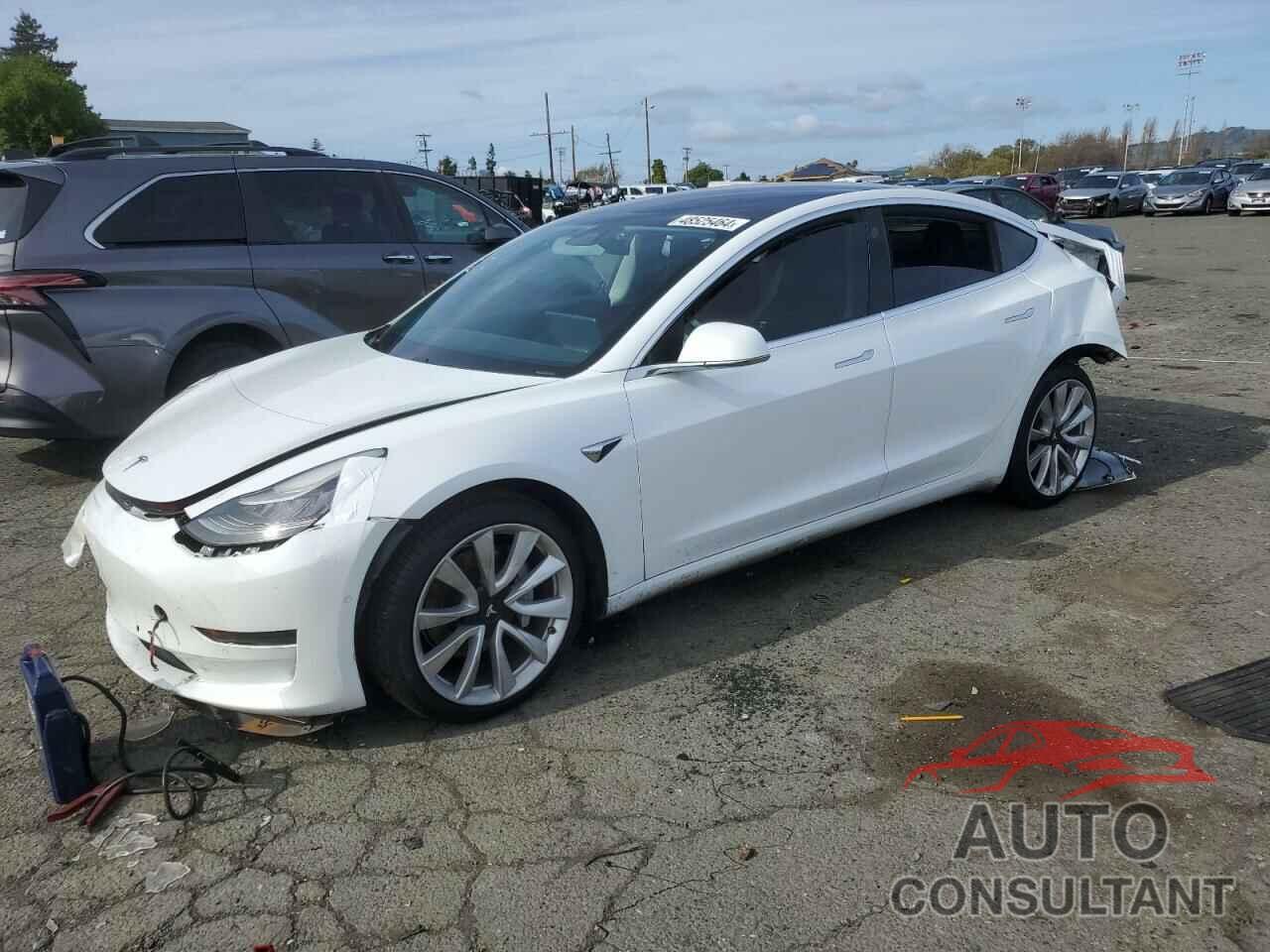 TESLA MODEL 3 2018 - 5YJ3E1EB7JF089096