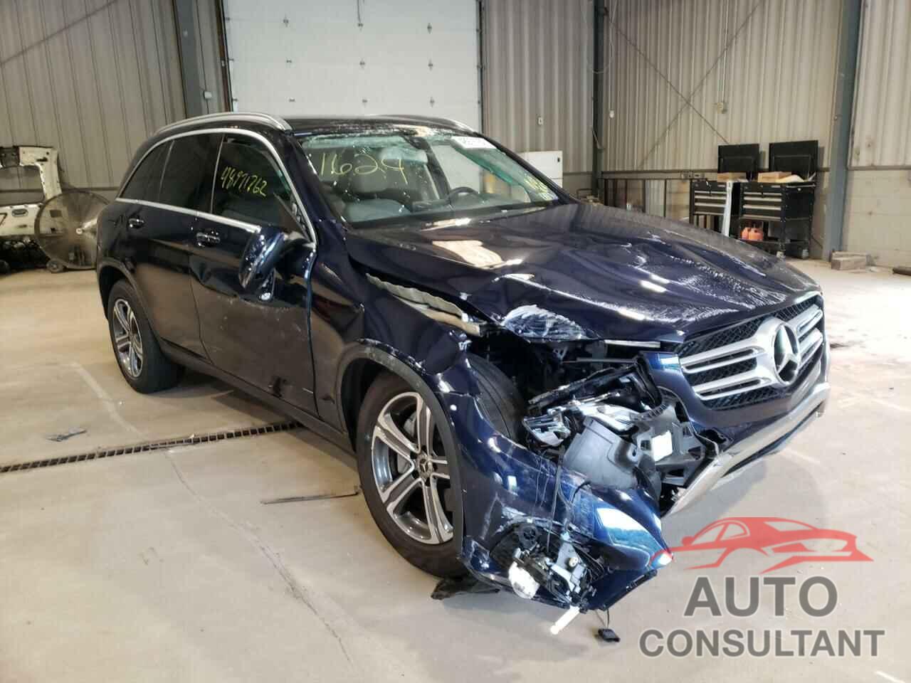 MERCEDES-BENZ GLC-CLASS 2018 - WDC0G4KBXJV111624