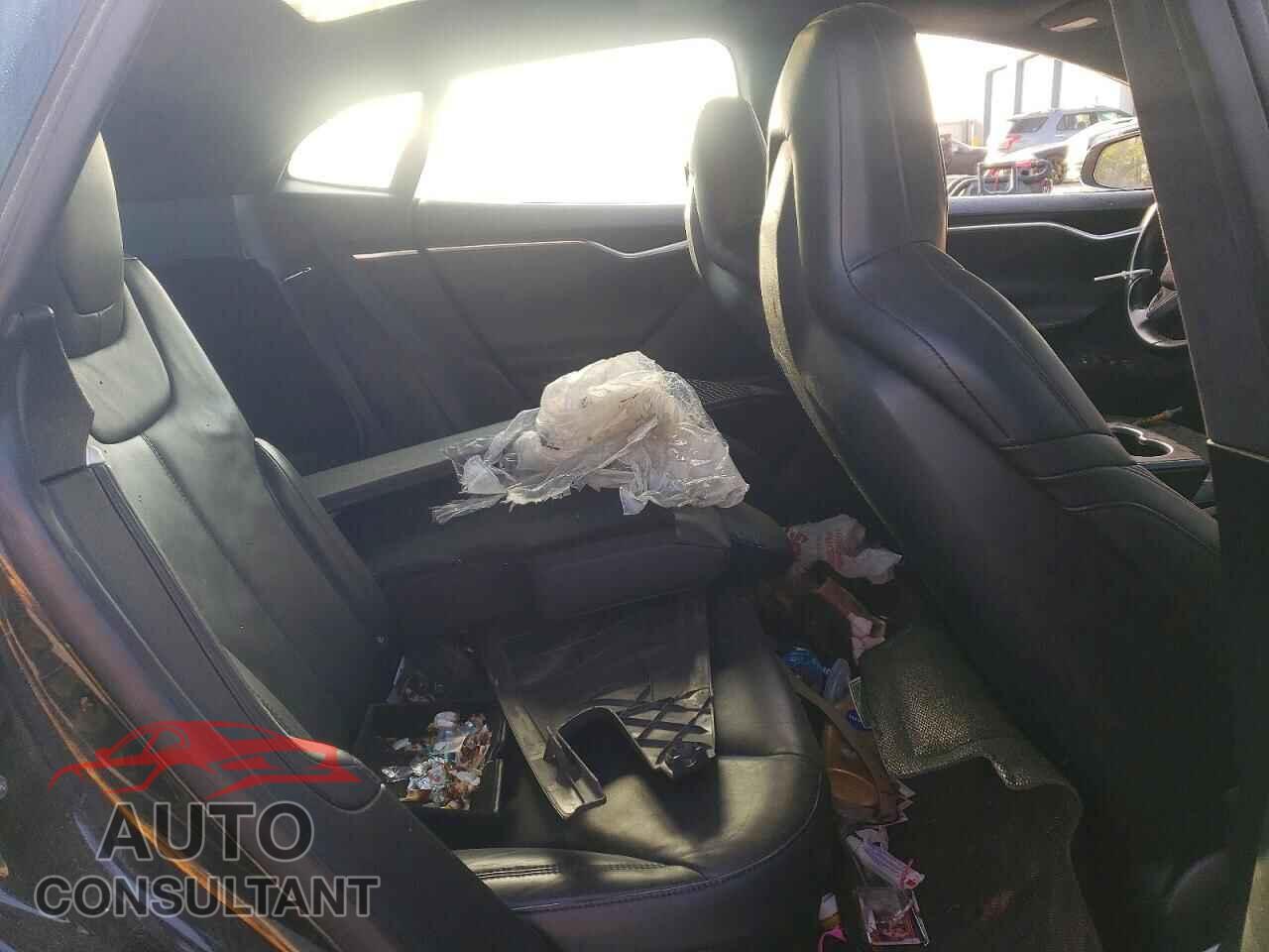 TESLA MODEL S 2016 - 5YJSA1E13GF120884