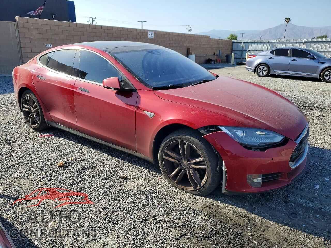 TESLA MODEL S 2016 - 5YJSA1E20GF125968