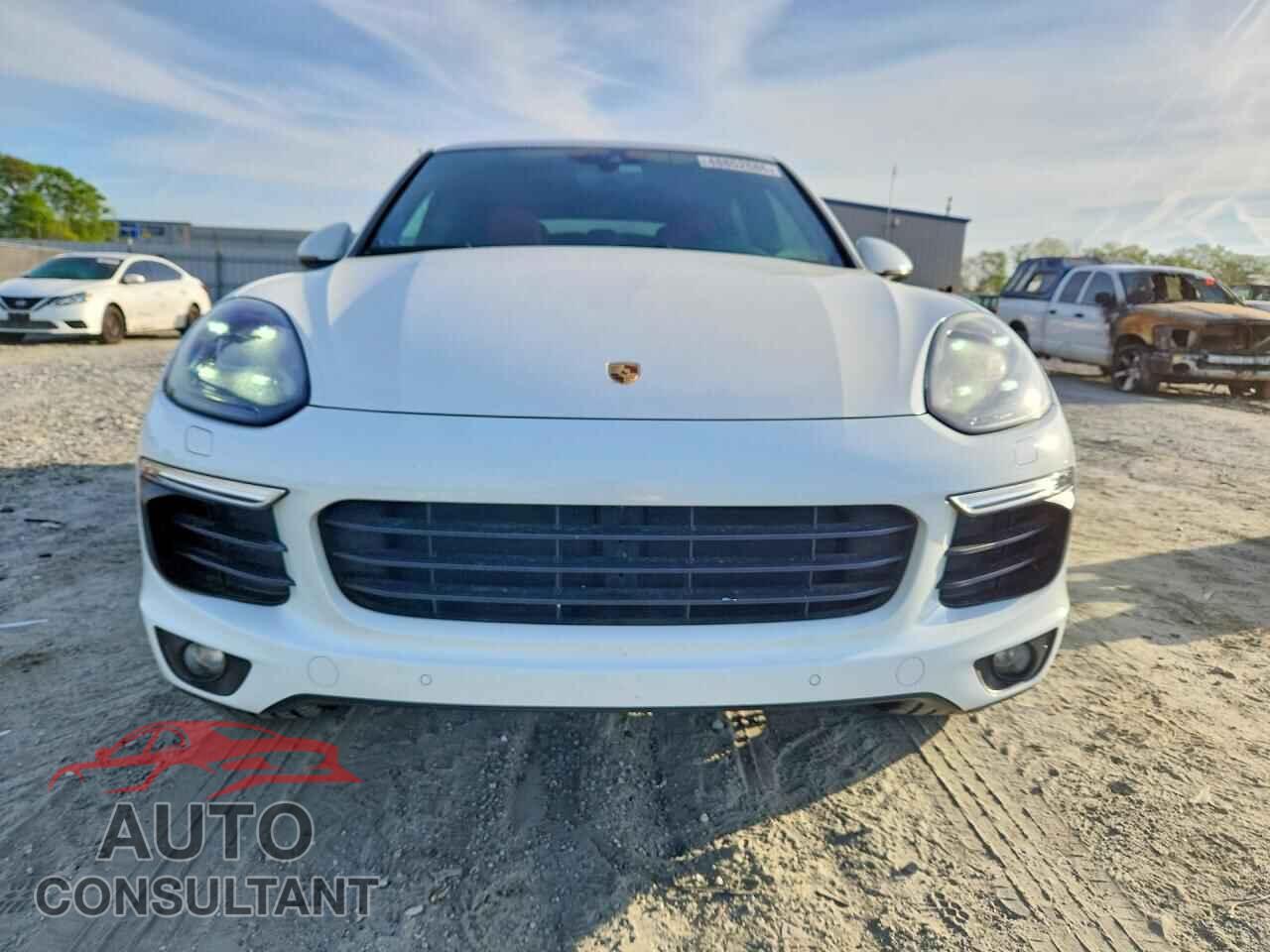 PORSCHE CAYENNE 2017 - WP1AA2A25HKA87471