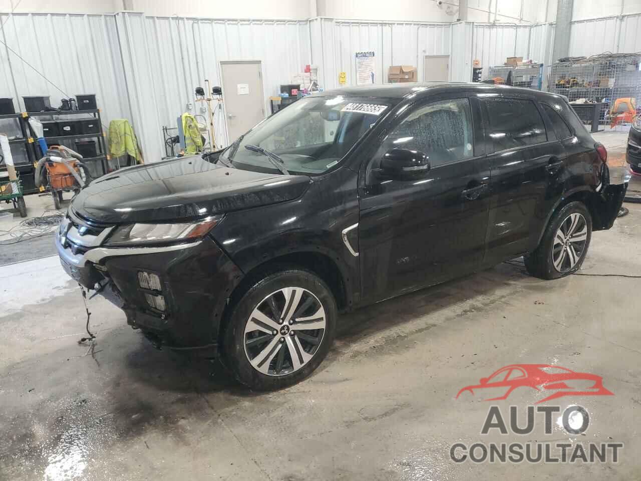 MITSUBISHI OUTLANDER 2023 - JA4ARUAU3PU013731