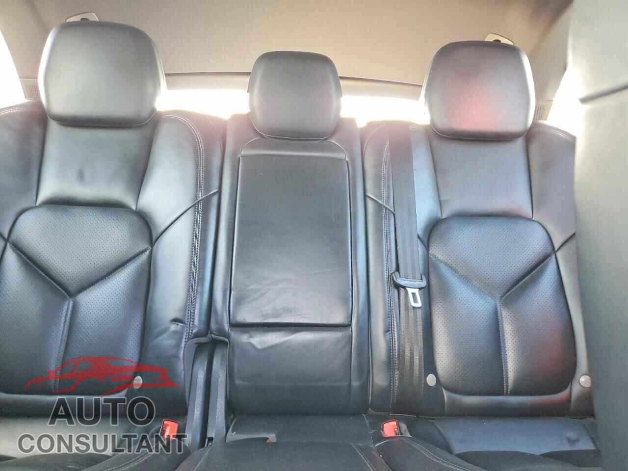 PORSCHE CAYENNE 2016 - WP1AA2A20GLA10290