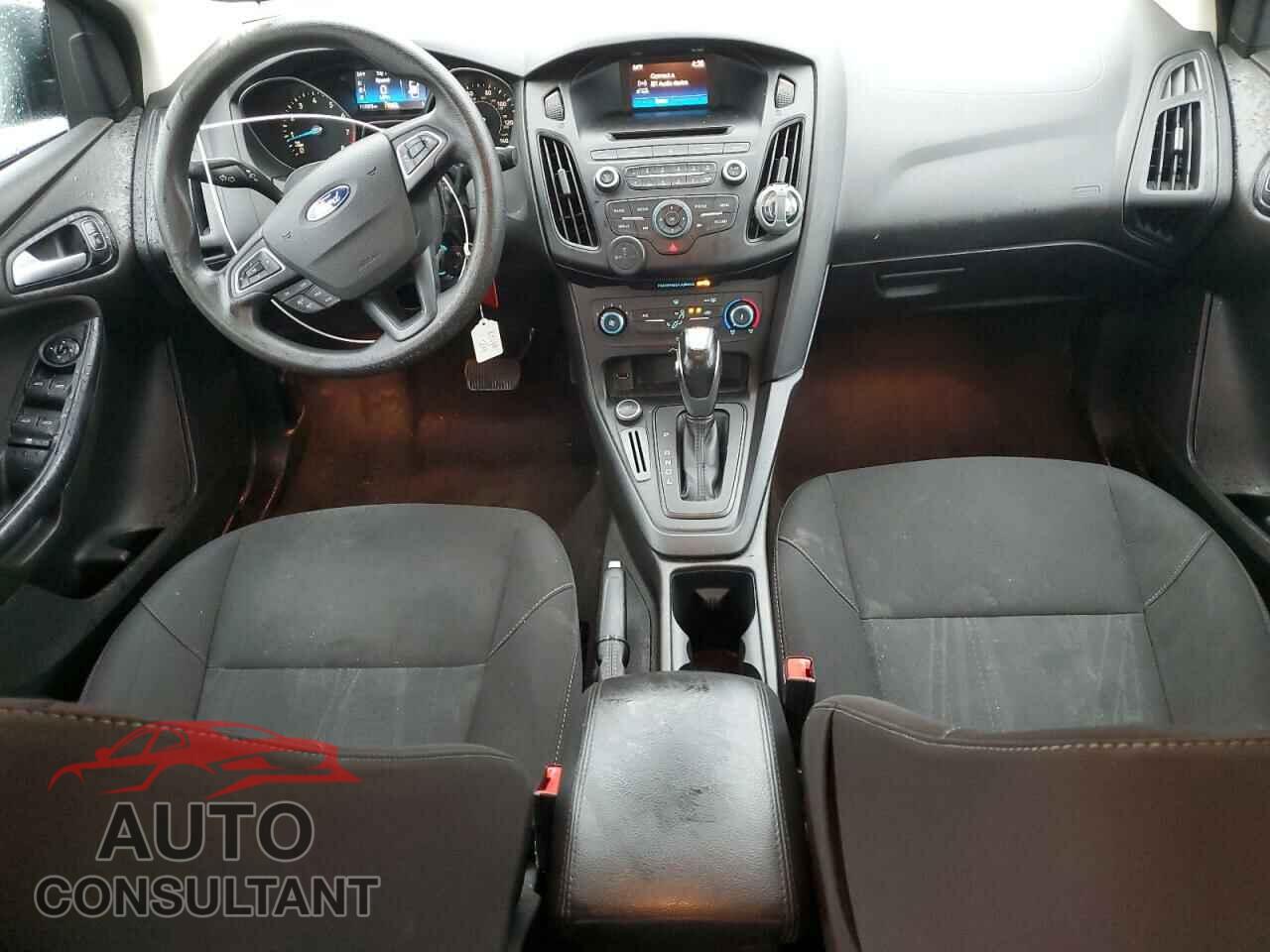 FORD FOCUS 2016 - 1FADP3F23GL285346