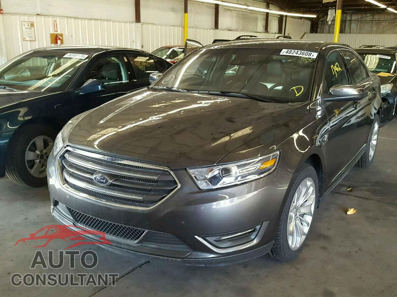 FORD TAURUS 2018 - 1FAHP2F8XJG109331