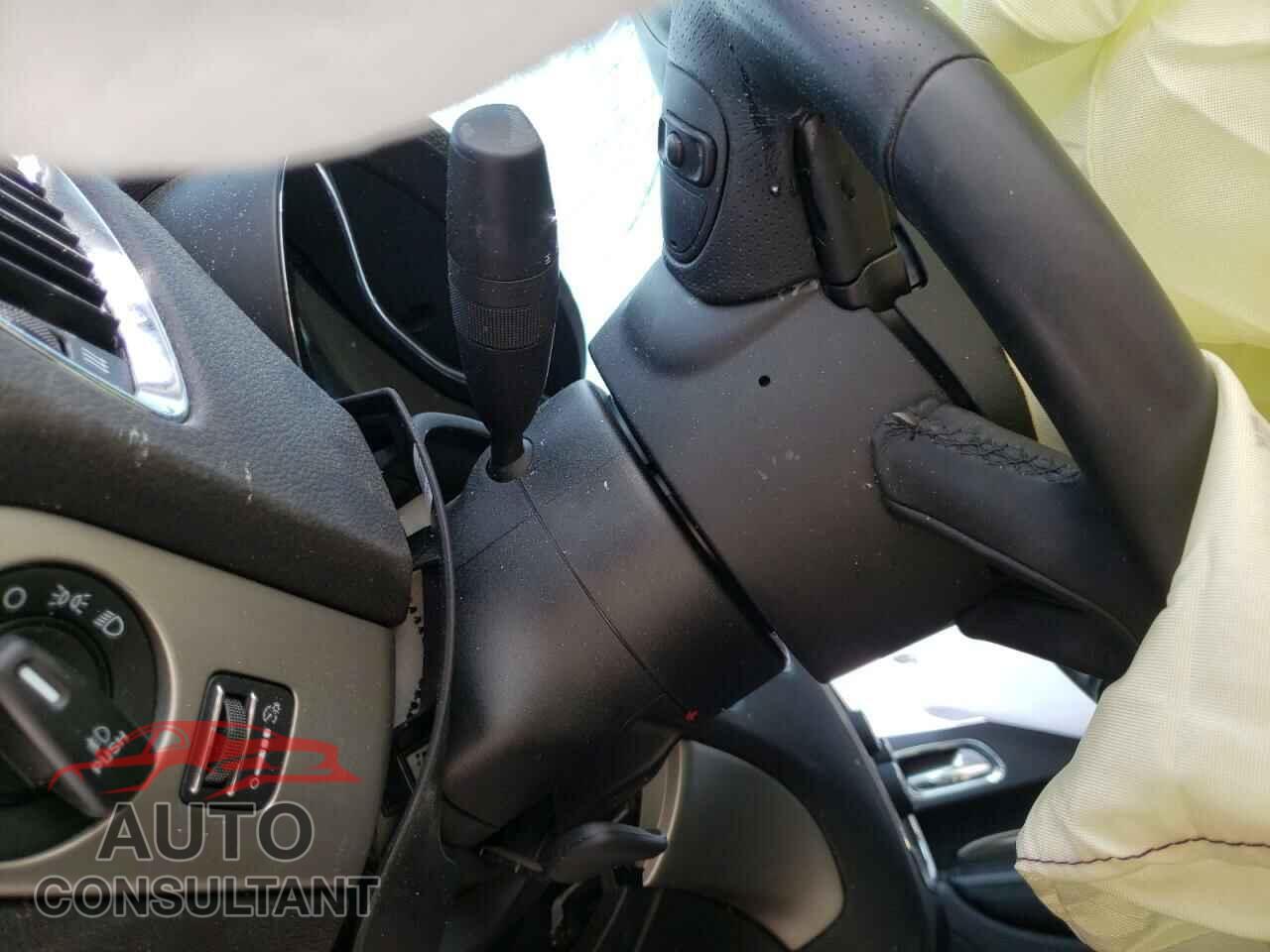 DODGE DURANGO 2018 - 1C4RDJAG5JC360023