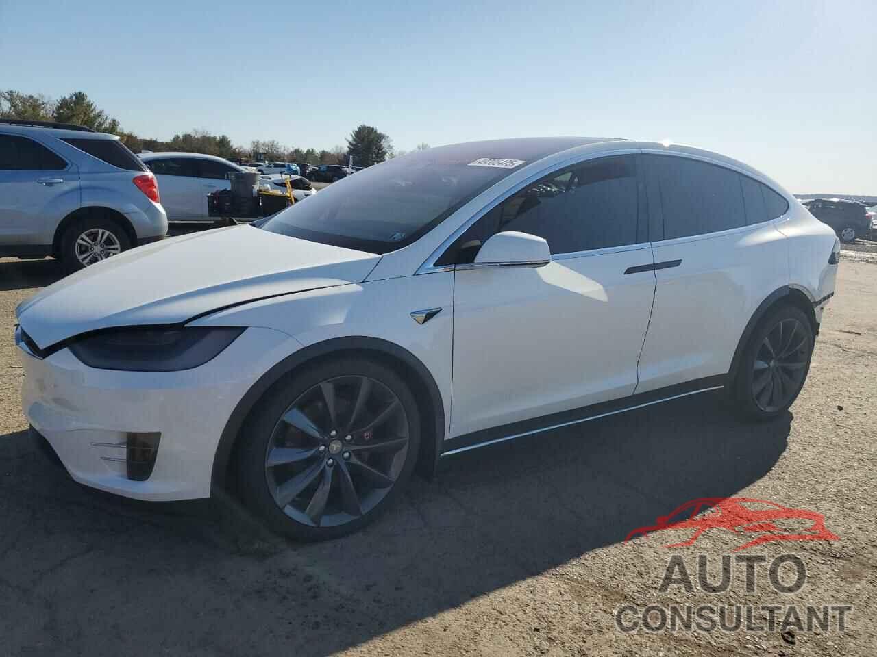 TESLA MODEL X 2017 - 5YJXCBE21HF044498