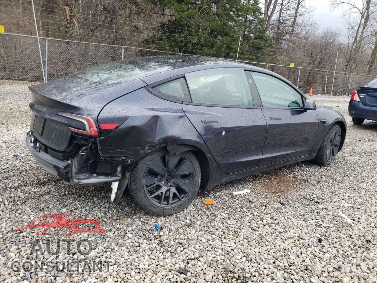 TESLA MODEL 3 2024 - 5YJ3E1EA7RF858716