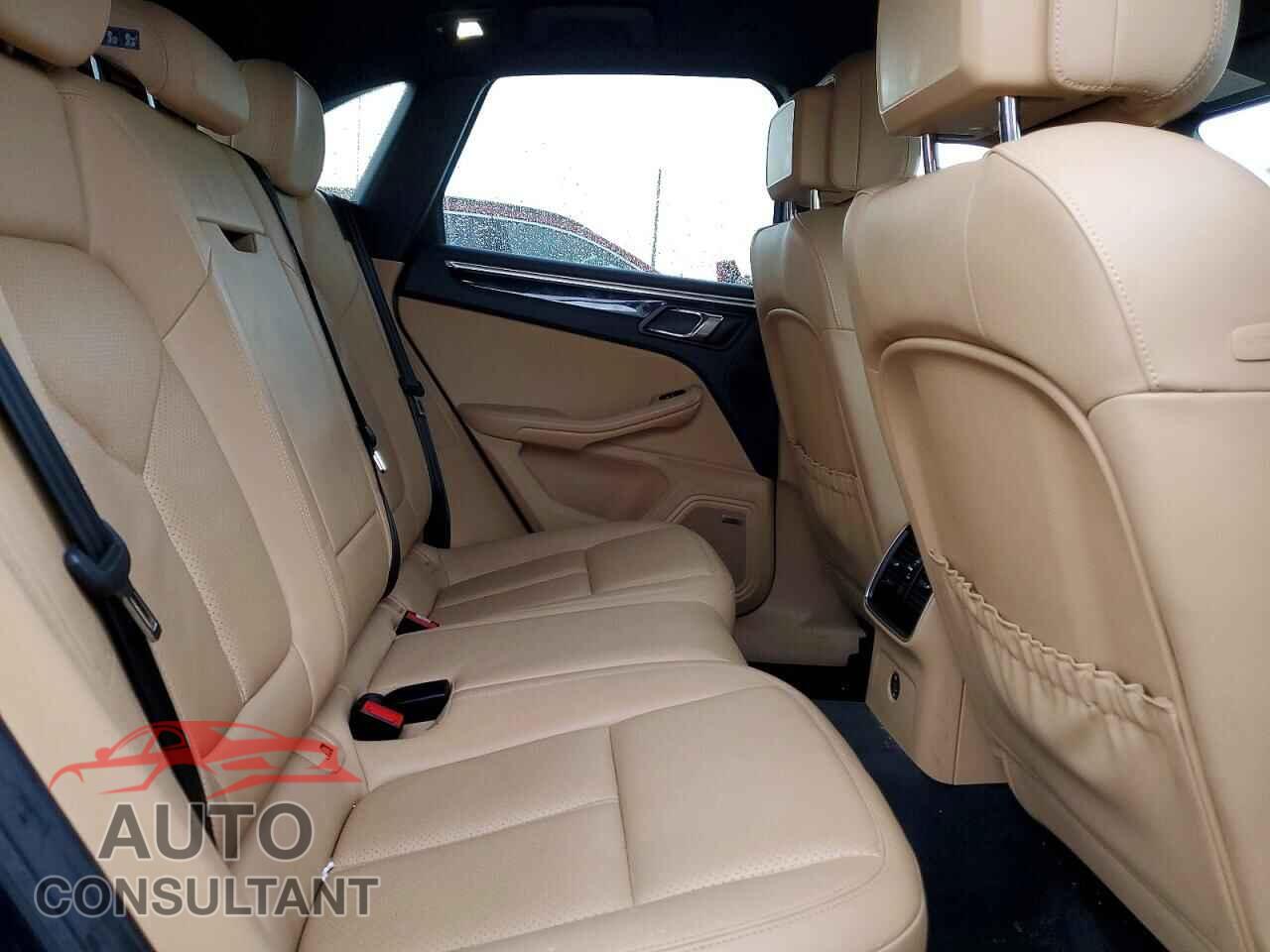 PORSCHE MACAN 2017 - WP1AA2A58HLB08821