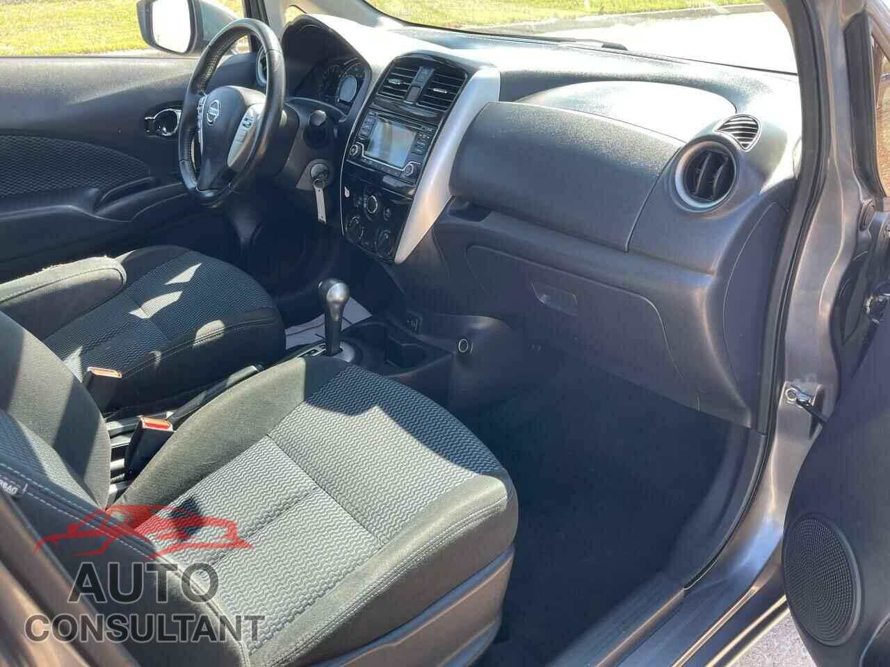 NISSAN VERSA 2017 - 3N1CE2CP3HL368399