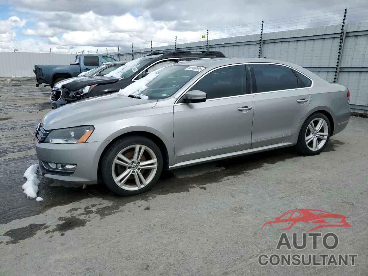 VOLKSWAGEN PASSAT 2014 - 1VWCT7A30EC008902