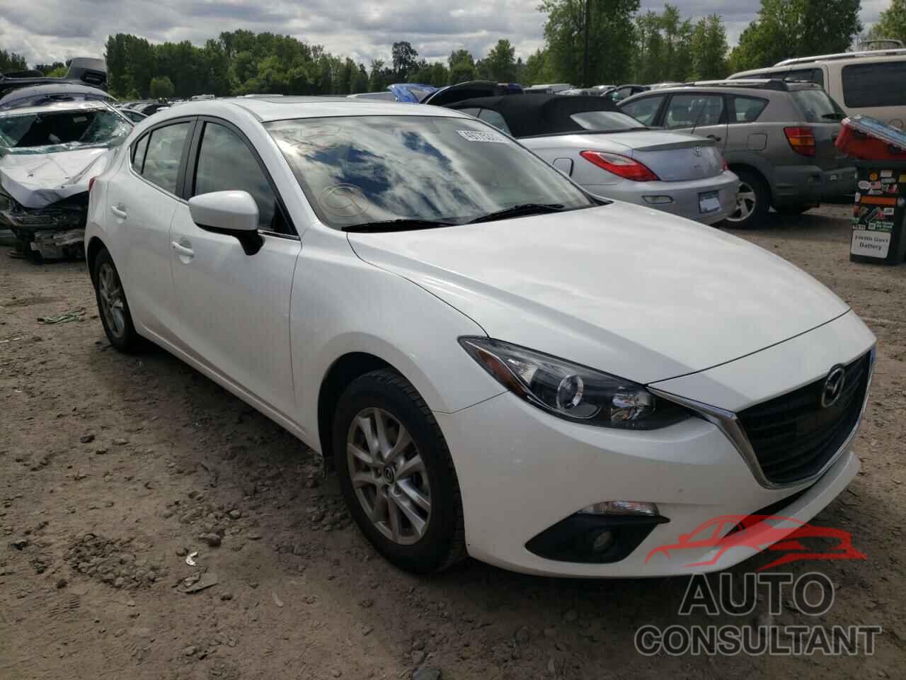 MAZDA 3 2016 - 3MZBM1M72GM328812