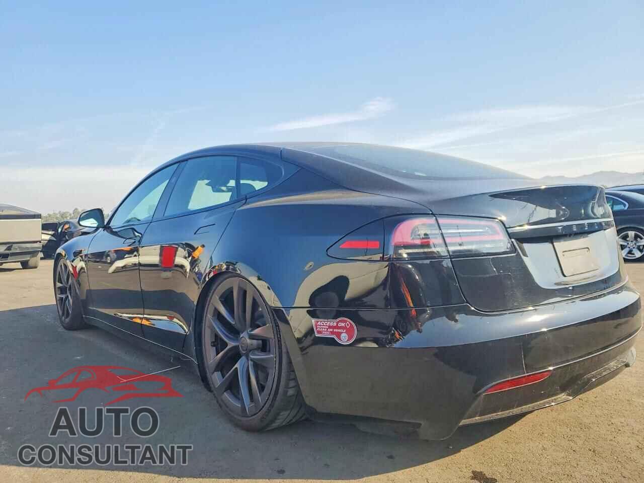 TESLA MODEL S 2023 - 5YJSA1E51PF528660