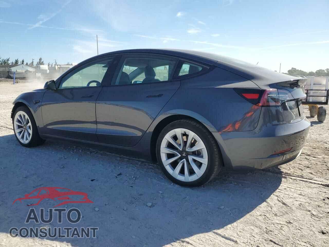 TESLA MODEL 3 2023 - 5YJ3E1EA2PF670117