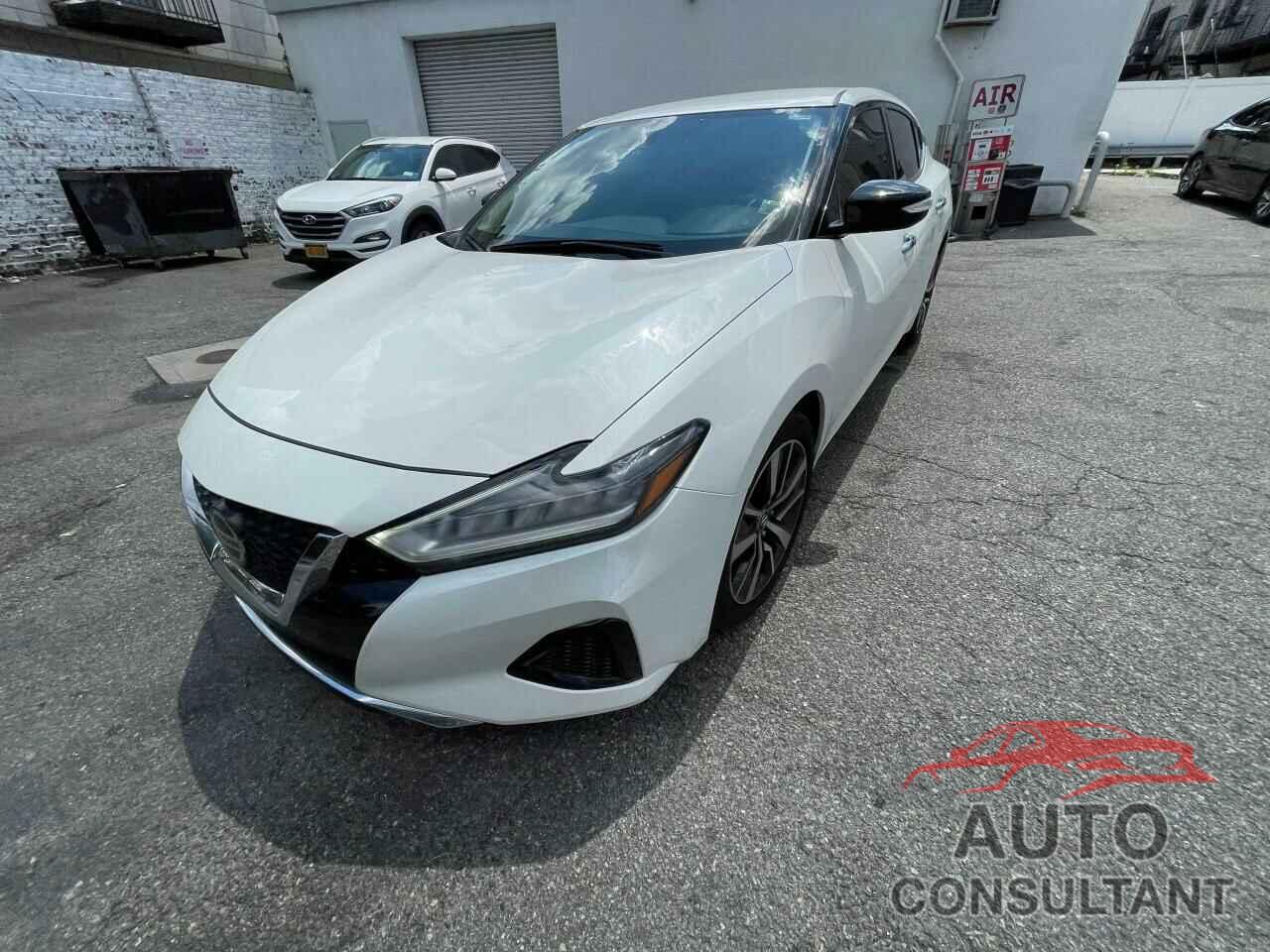 NISSAN MAXIMA 2019 - 1N4AA6AV0KC361413