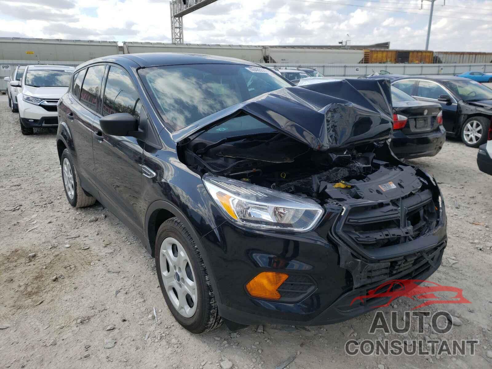 FORD ESCAPE 2017 - 1FMCU0F73HUD38840