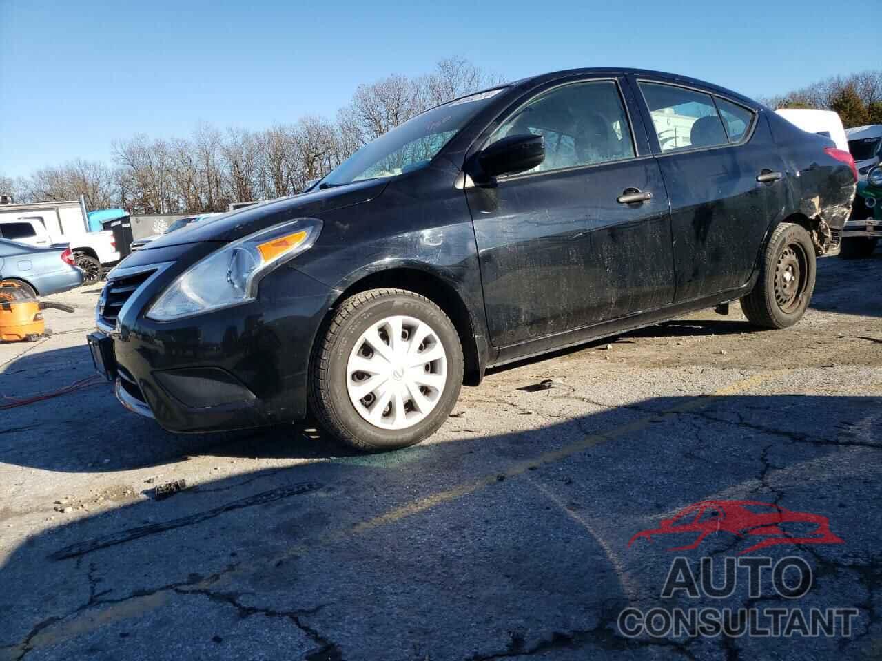 NISSAN VERSA 2019 - 3N1CN7AP0KL876546